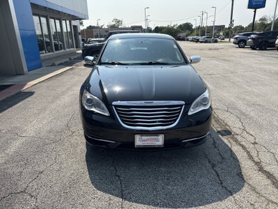 2013 Chrysler 200 Limited