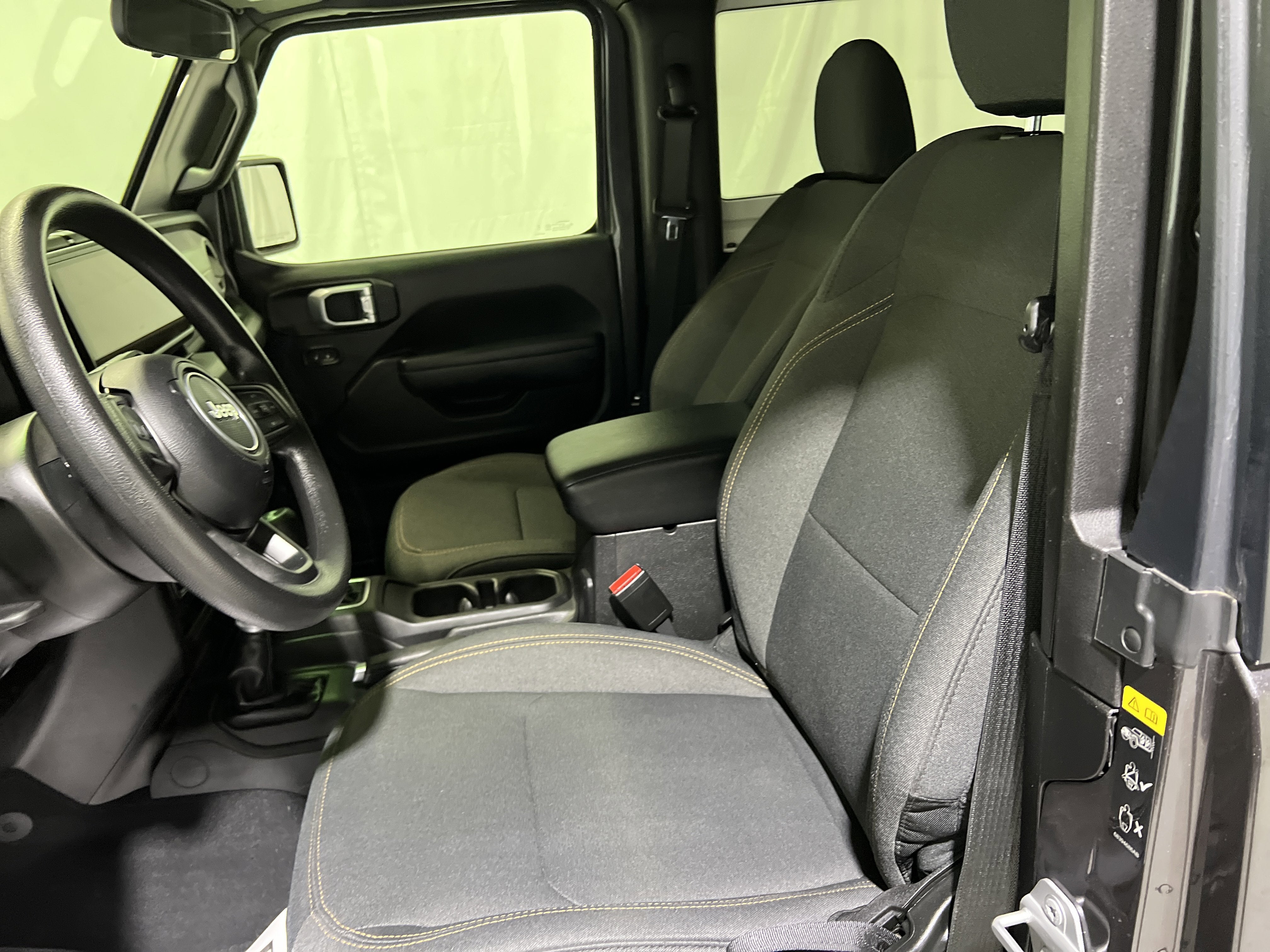 2025 Jeep Wrangler 2-Door Sport 4x4