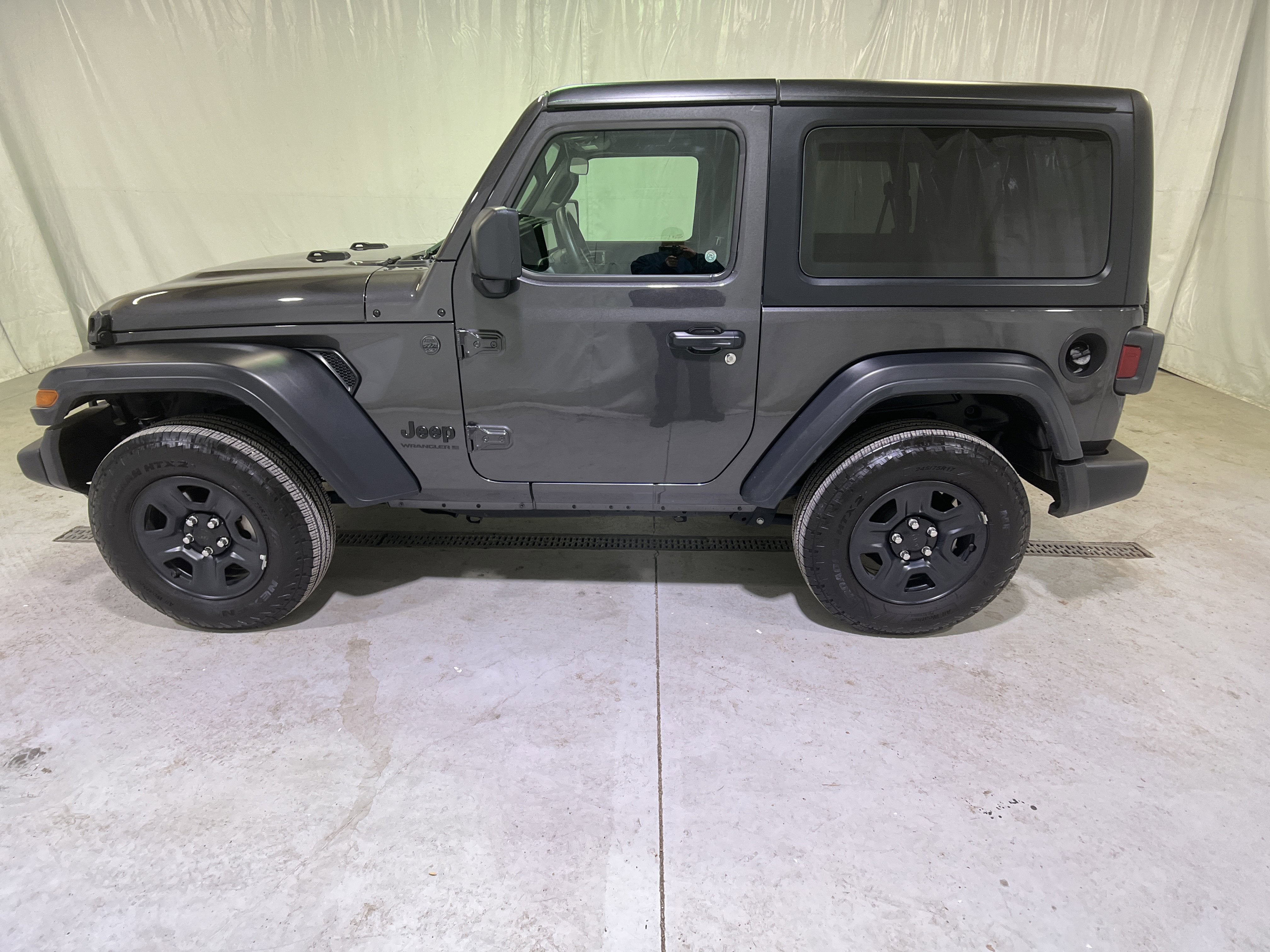 2025 Jeep Wrangler 2-Door Sport 4x4