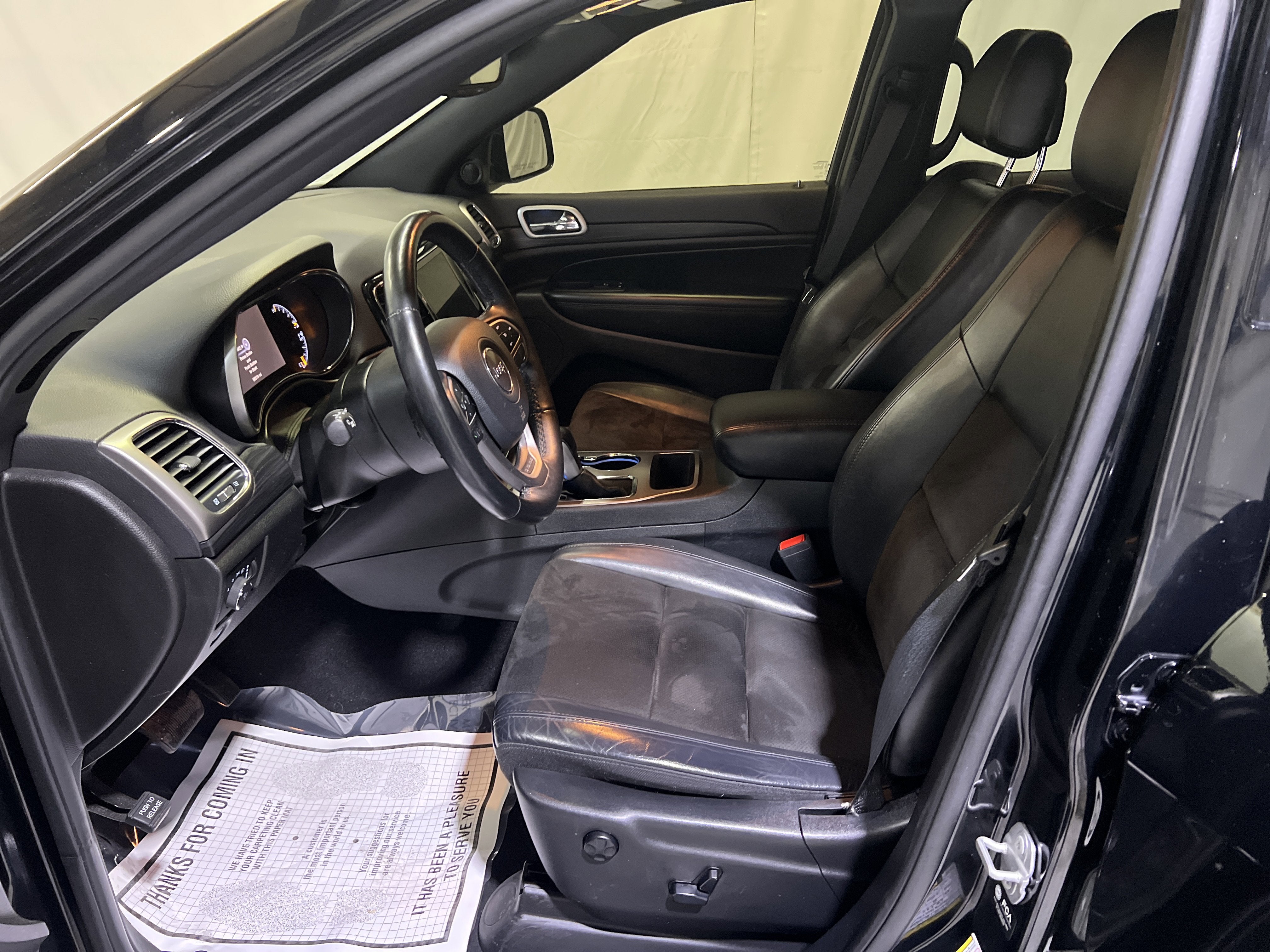 2021 Jeep Grand Cherokee Laredo X 4x4