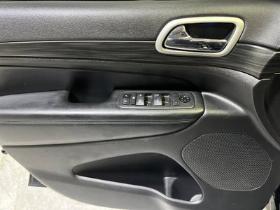 2021 Jeep Grand Cherokee Laredo X 4x4