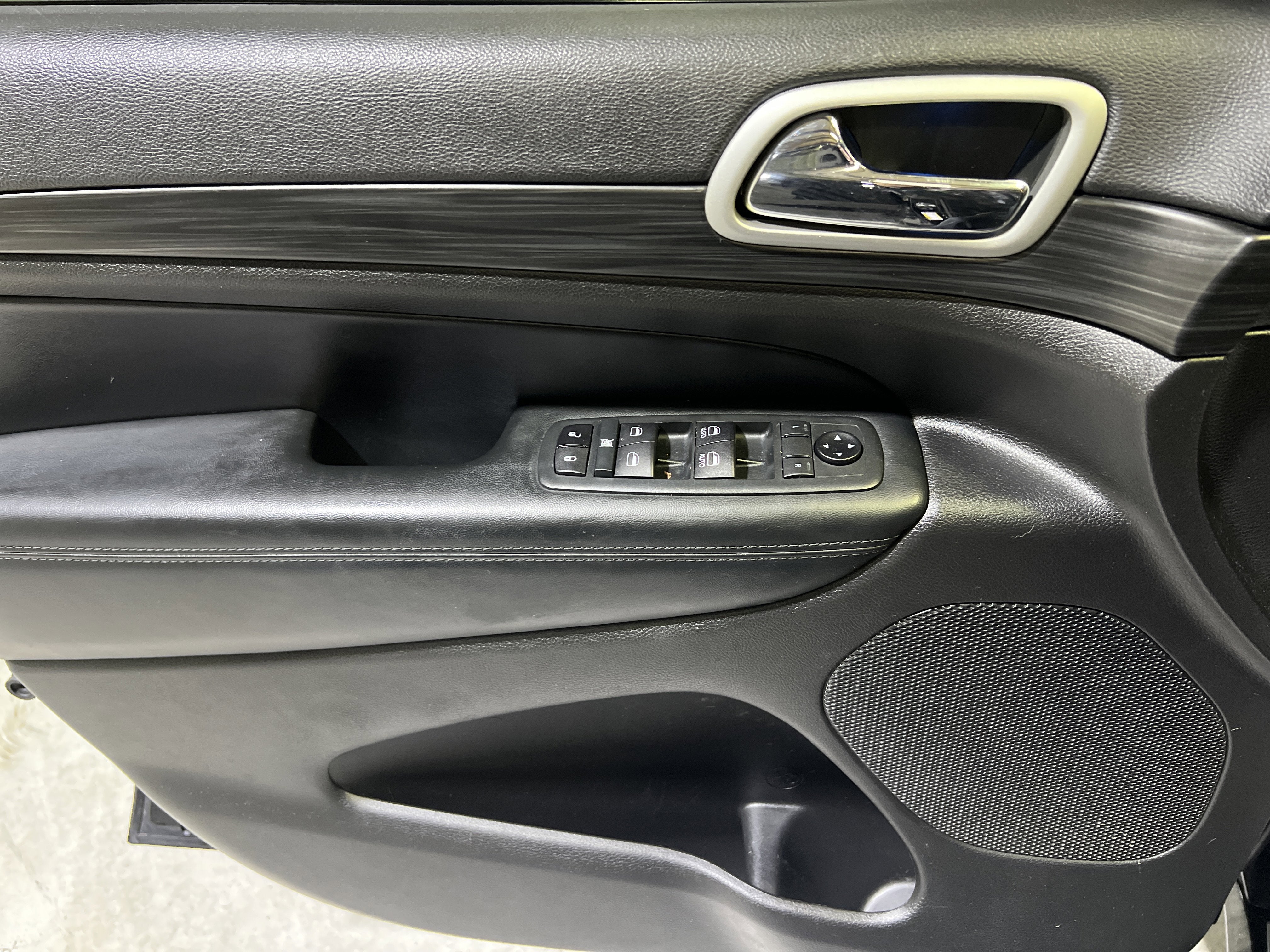 2021 Jeep Grand Cherokee Laredo X 4x4