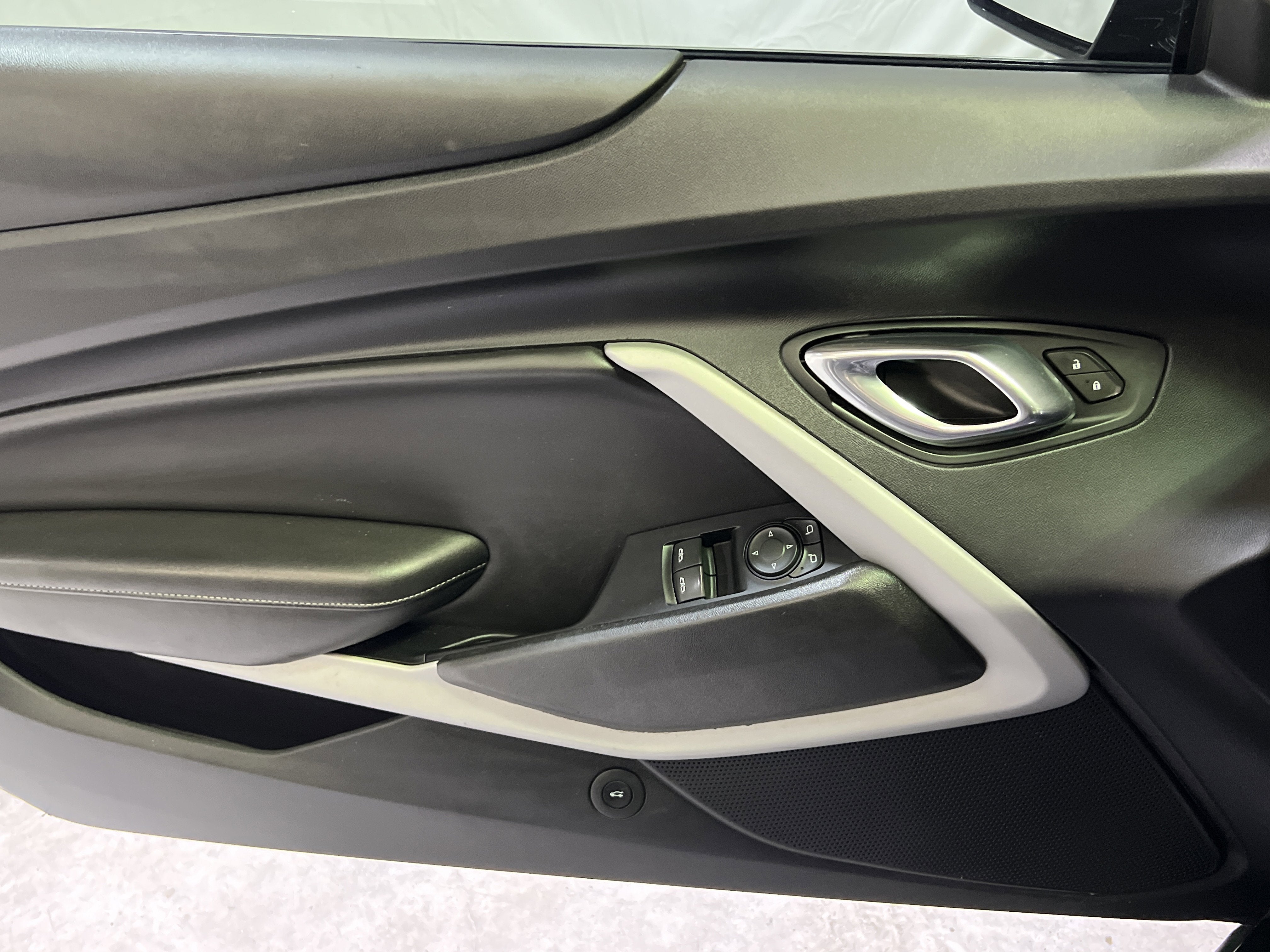 2020 Chevrolet Camaro 1LS