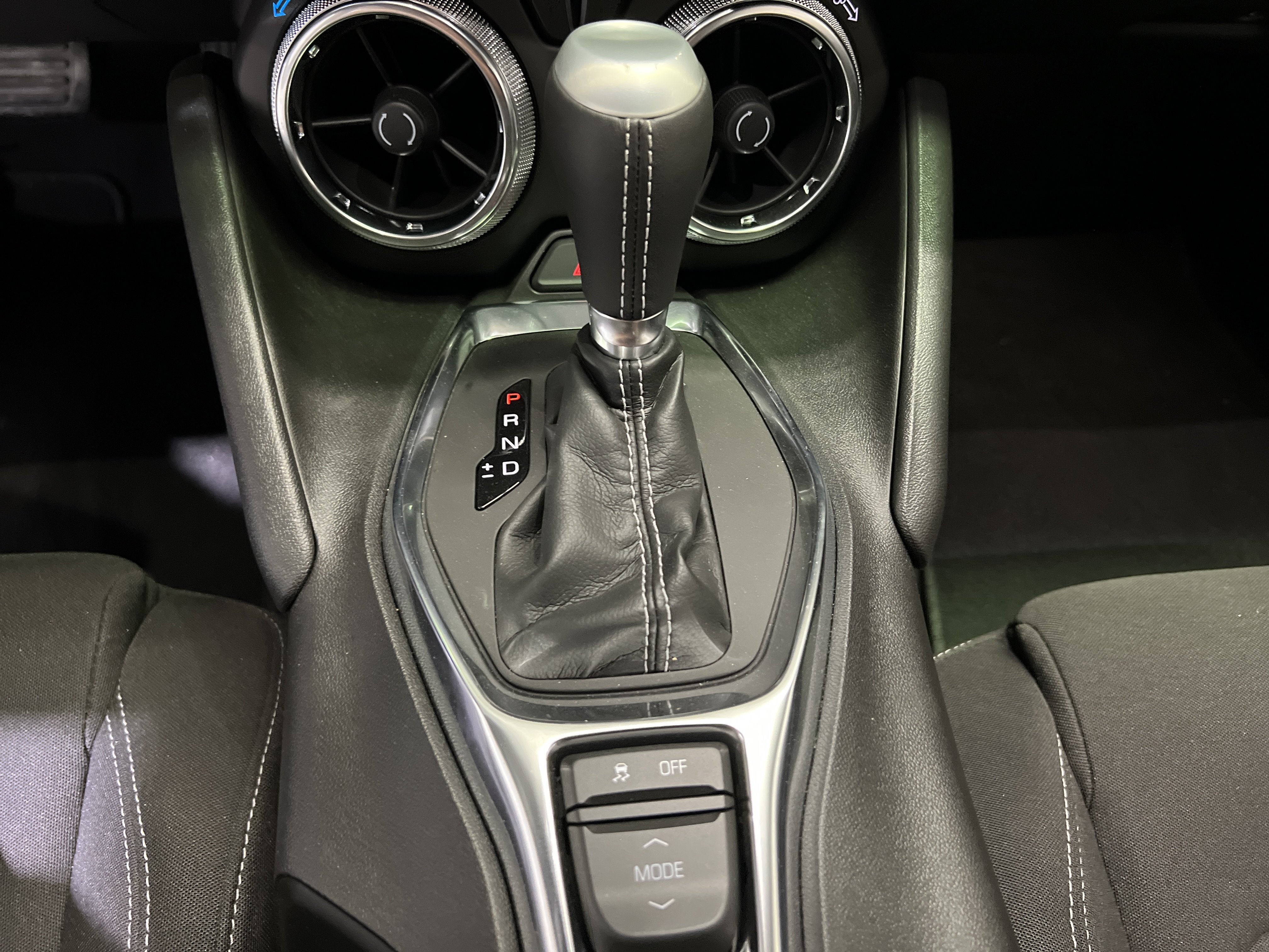 2023 Chevrolet Camaro LT1
