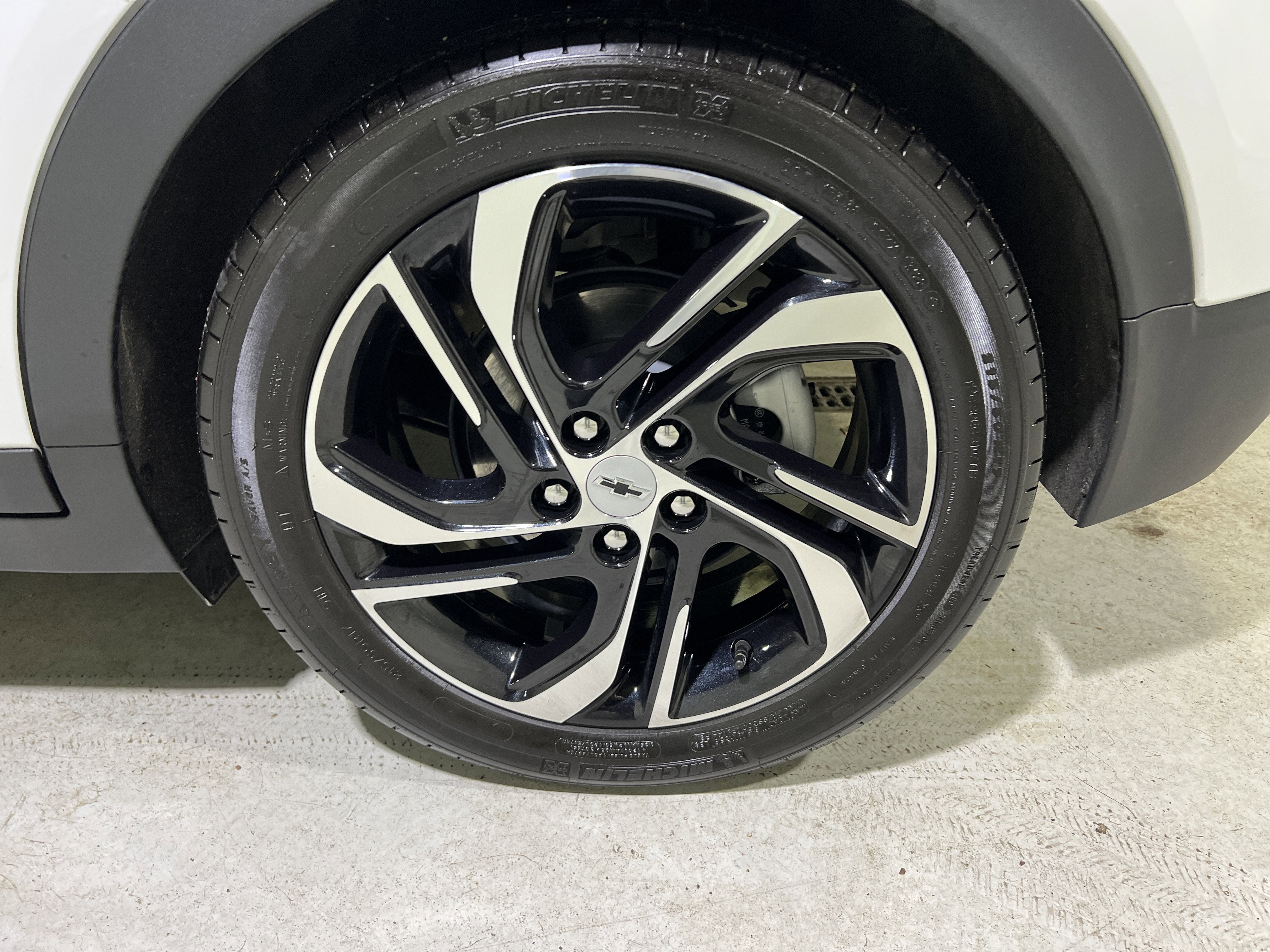 2023 Chevrolet Bolt EV 2LT