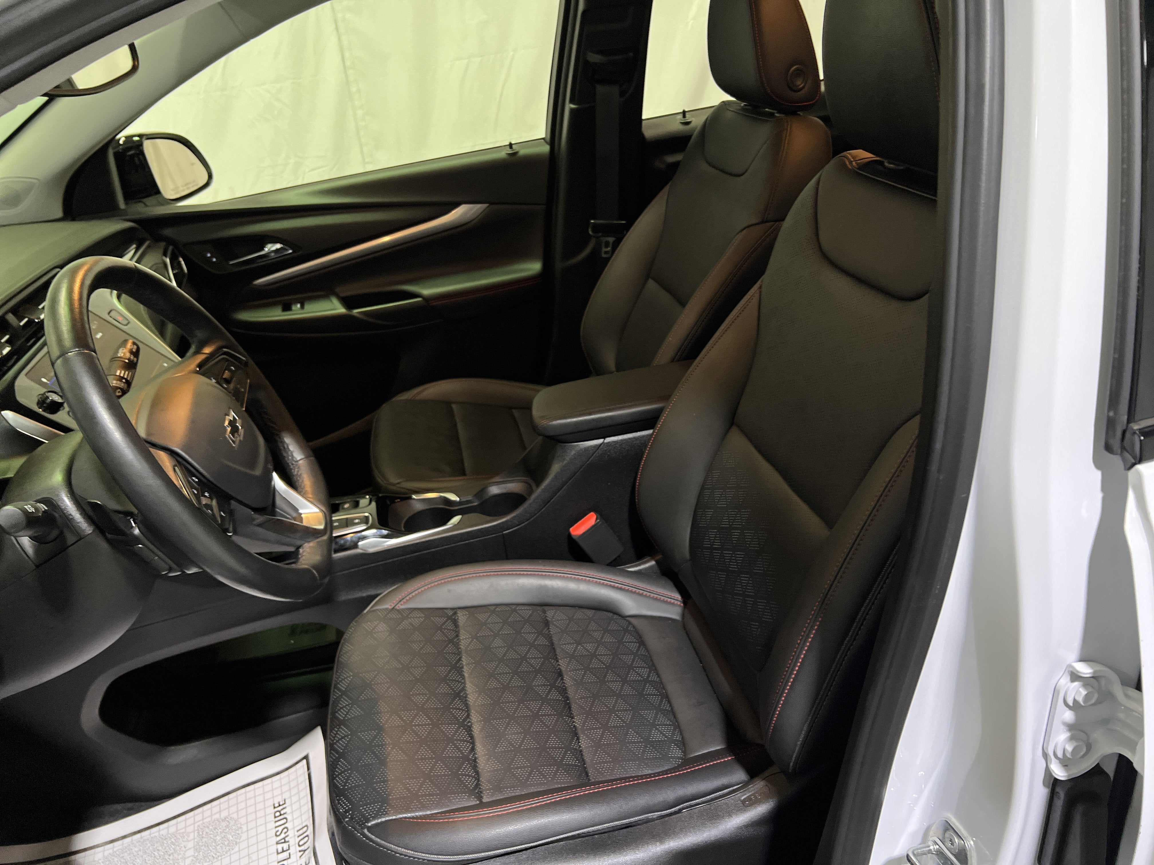 2023 Chevrolet Bolt EUV LT Redline