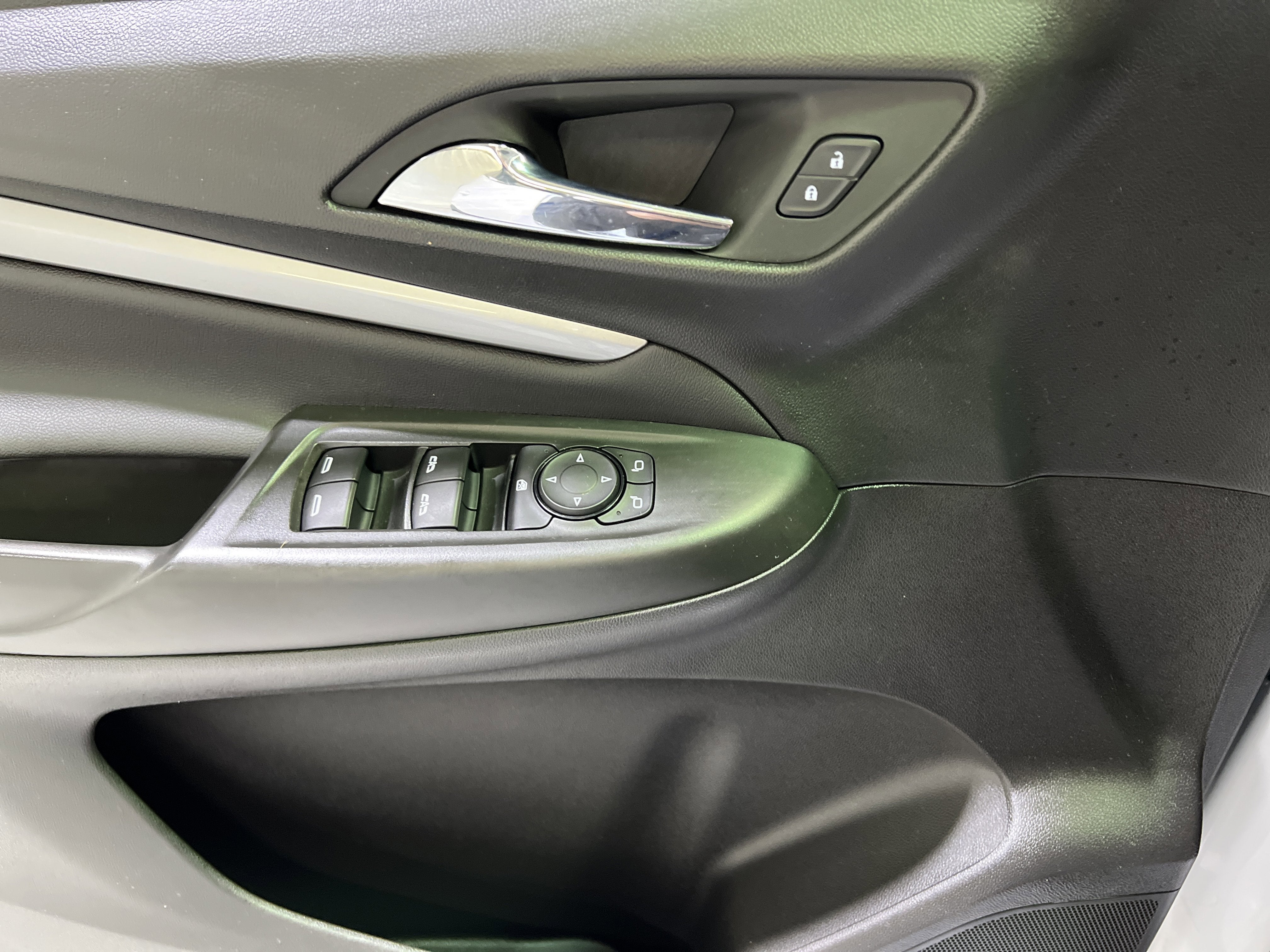 2023 Chevrolet Bolt EUV LT Redline