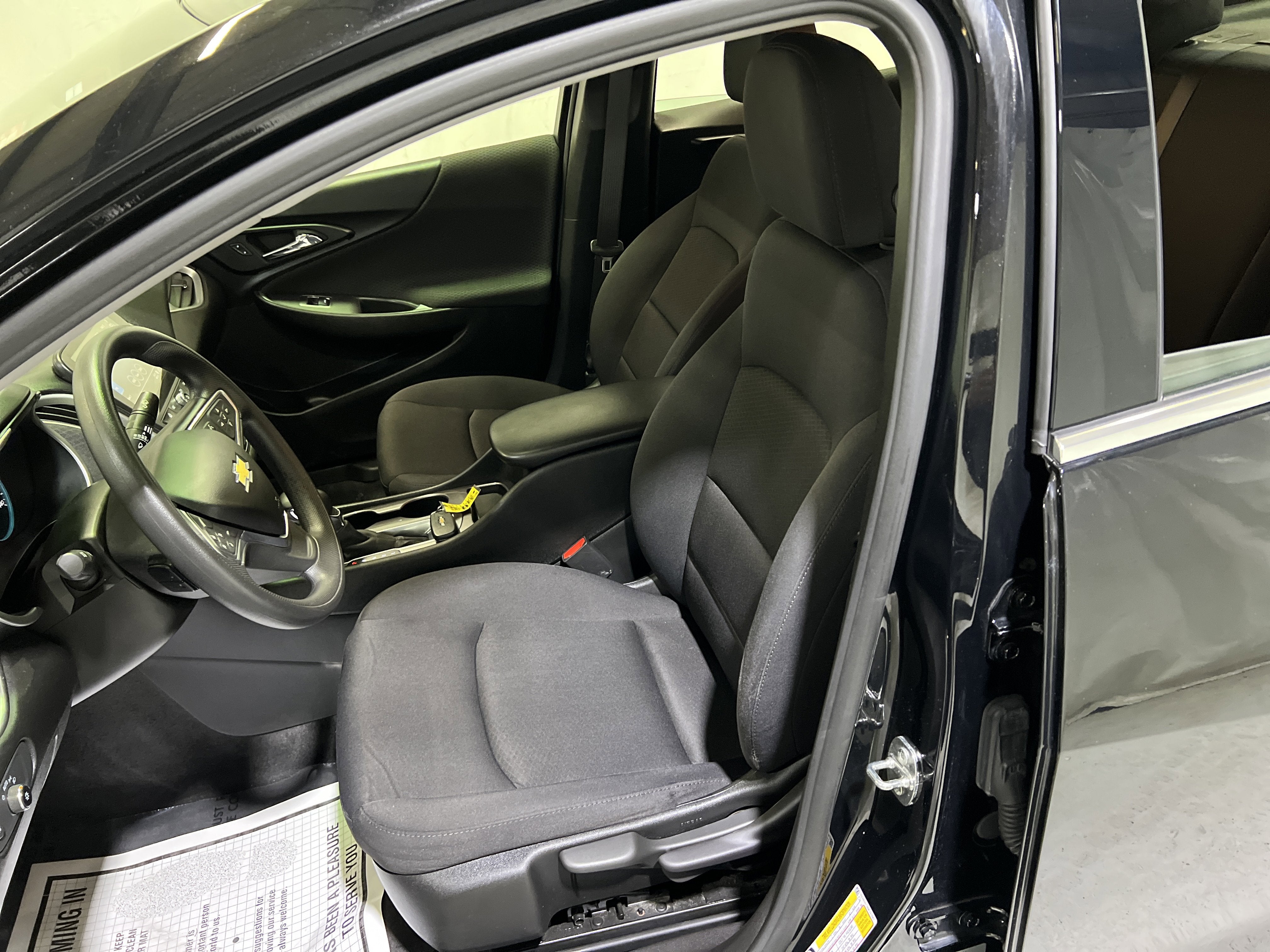 2022 Chevrolet Malibu LS