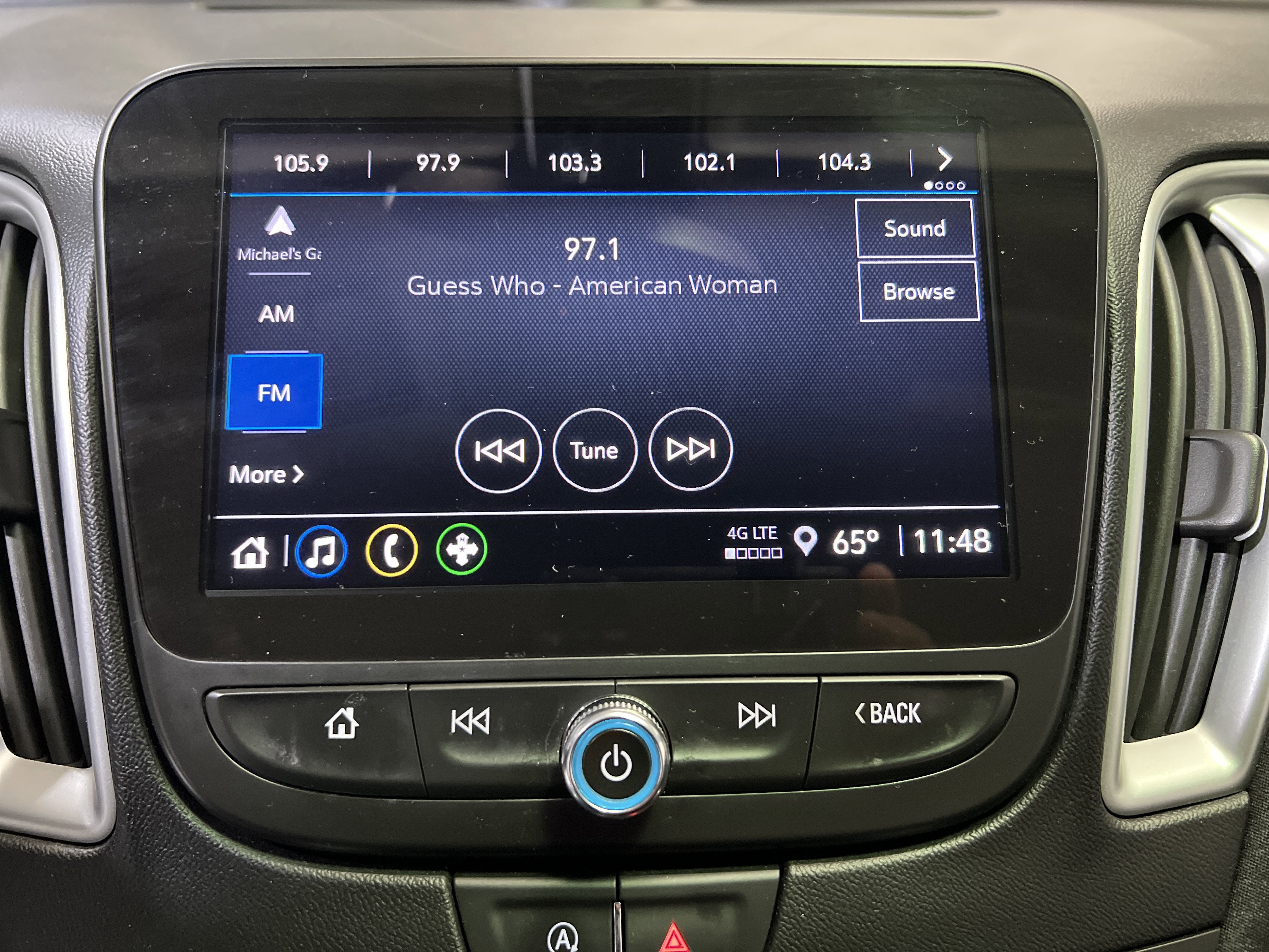 2022 Chevrolet Malibu LS