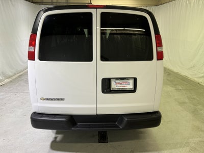 2024 Chevrolet Express Passenger 3500 1LS