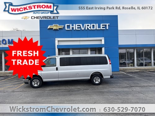2025 Chevrolet Express Passenger 1LT