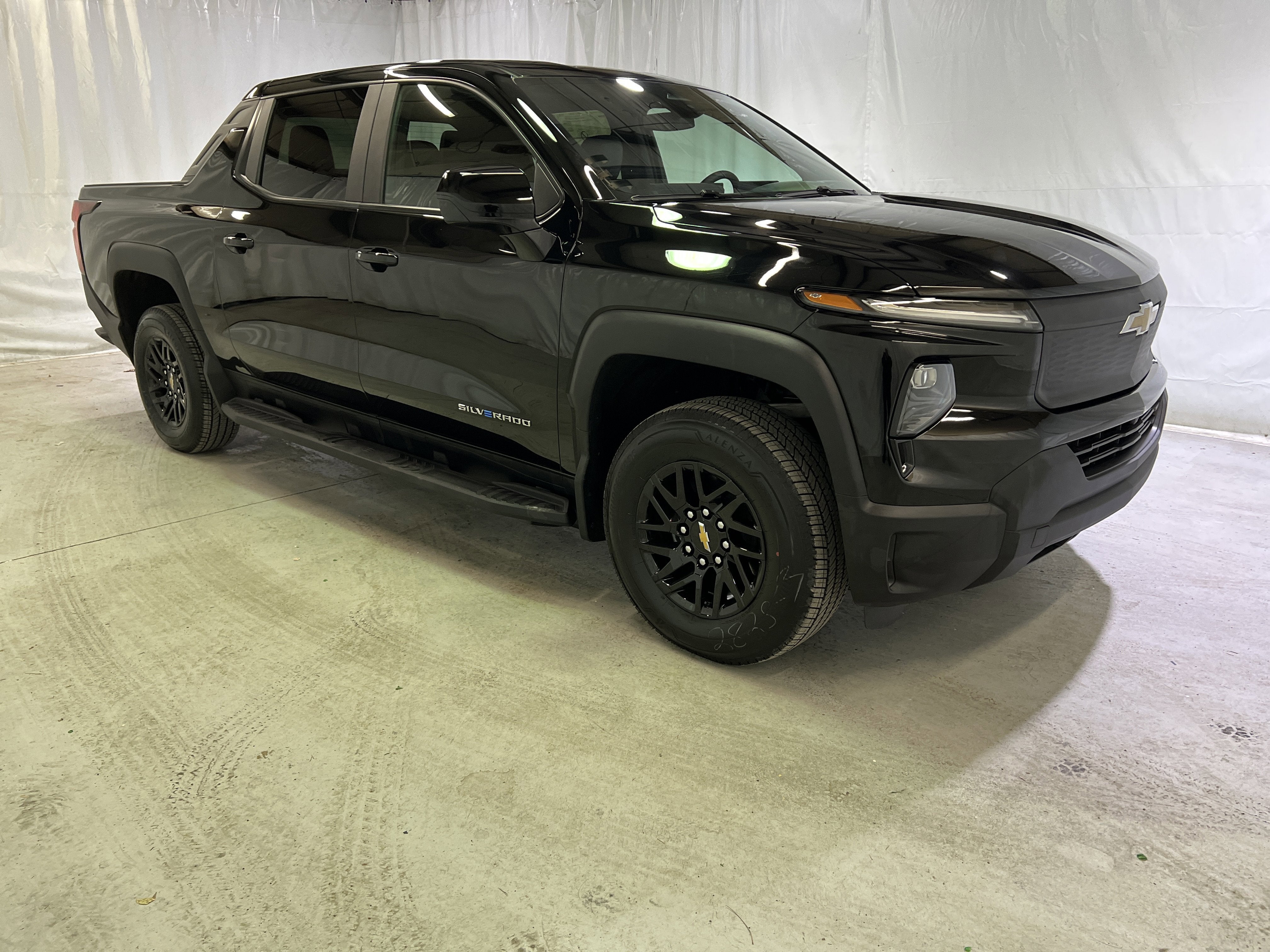 Used 2024 Chevrolet Silverado EV Work Truck with VIN 1GC10VEL2RU203496 for sale in Roselle, IL