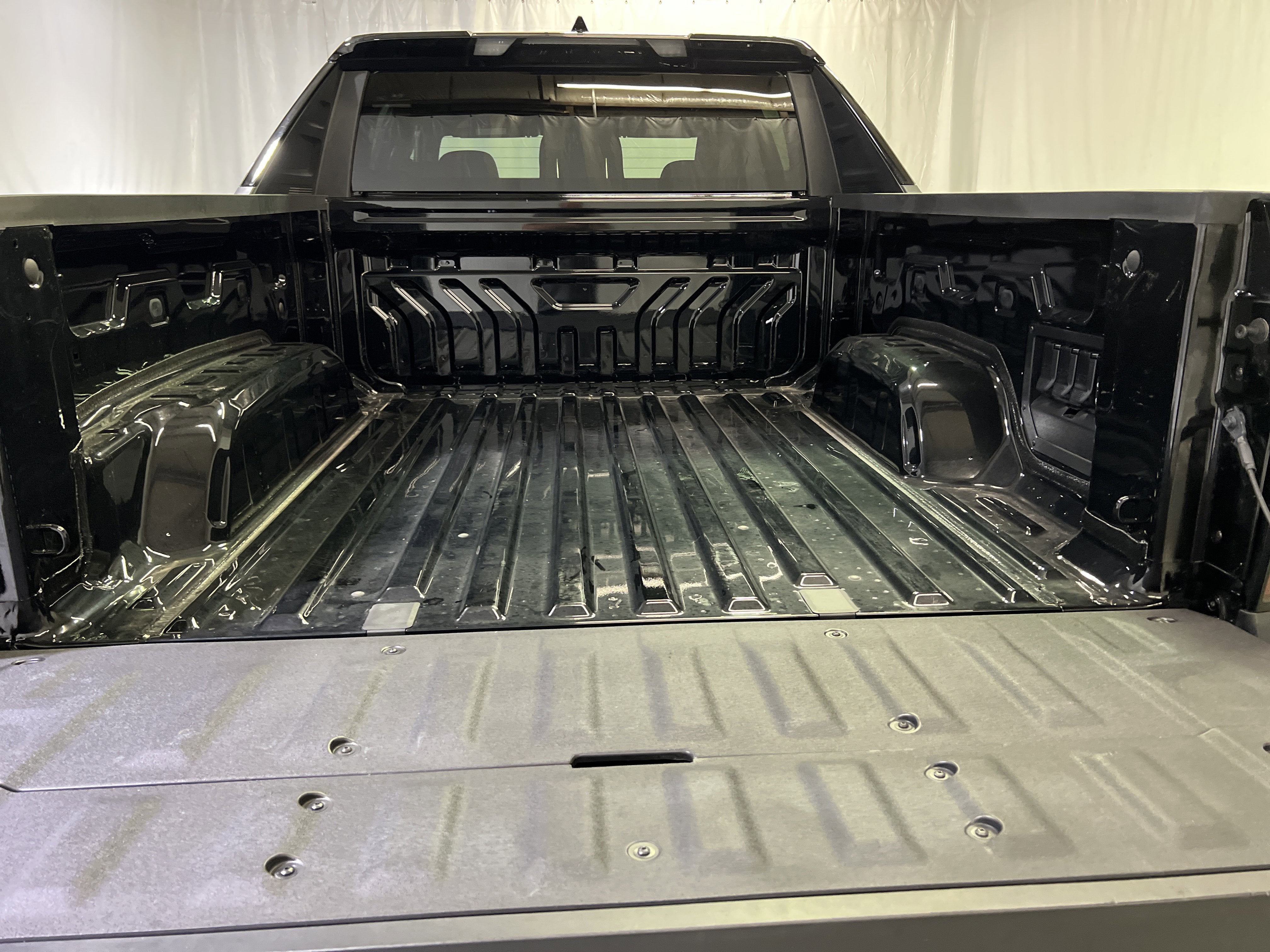 2025 Chevrolet Silverado EV LT - Extended Range
