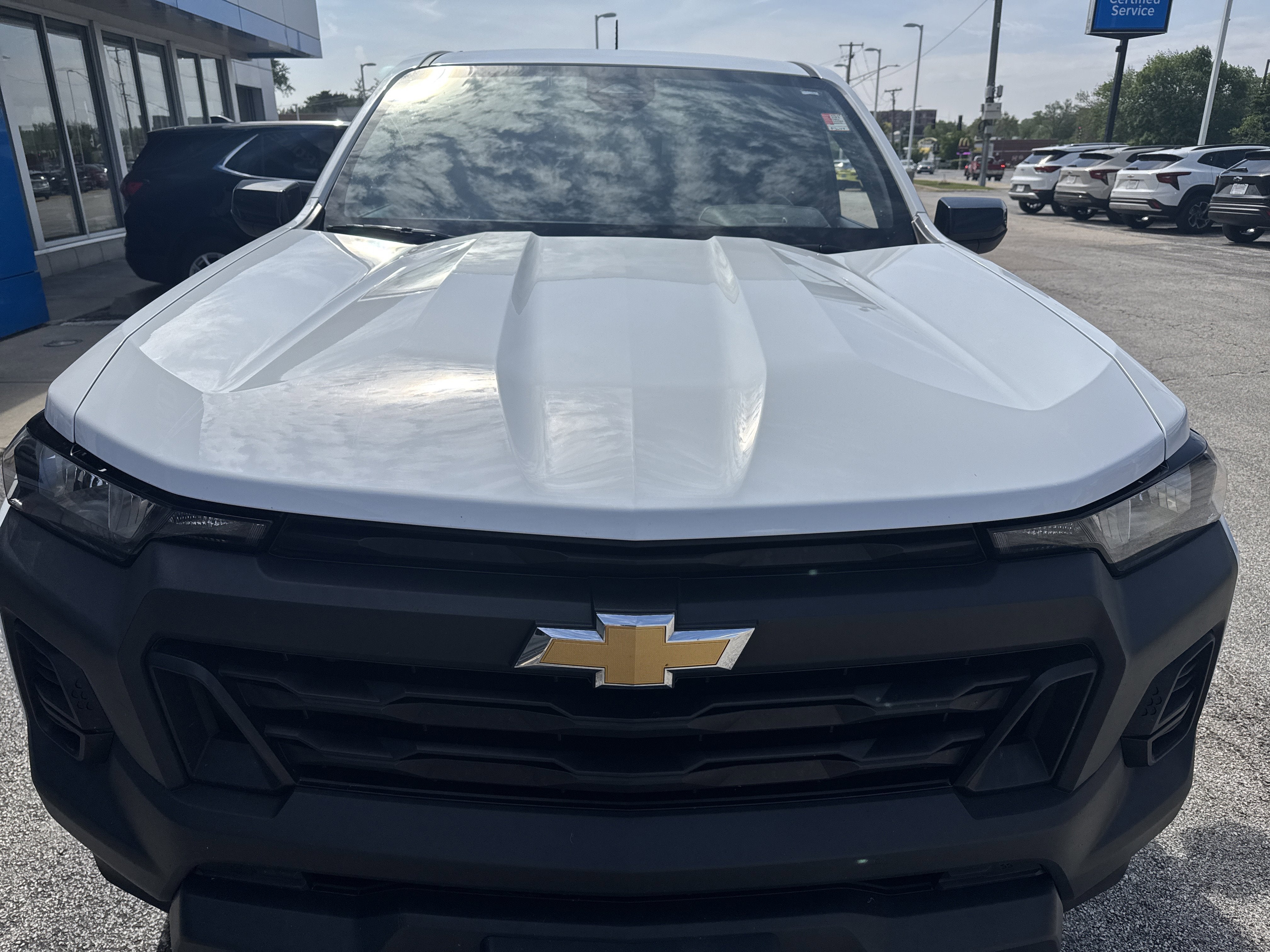 2023 Chevrolet Colorado WT
