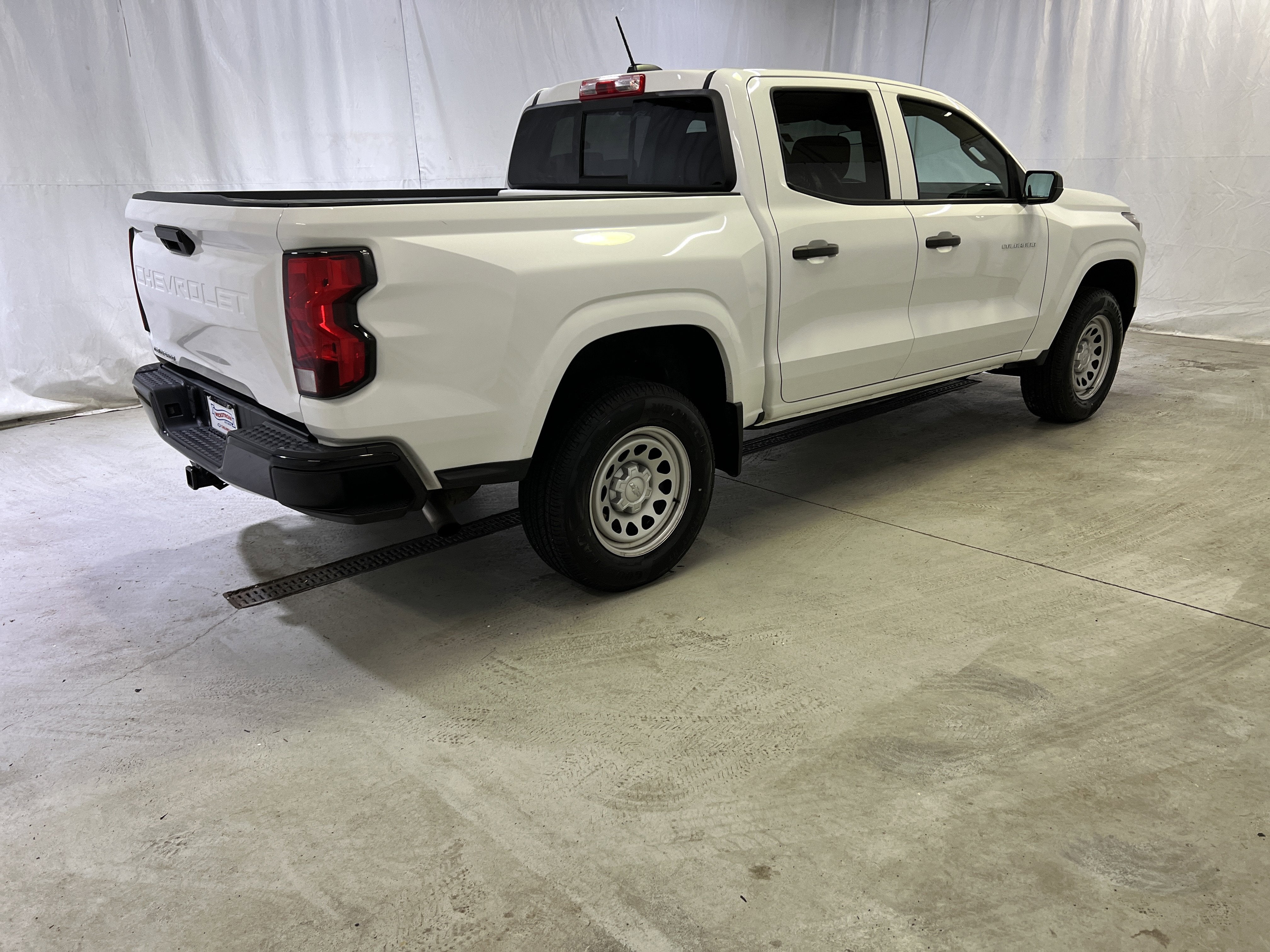 2023 Chevrolet Colorado WT