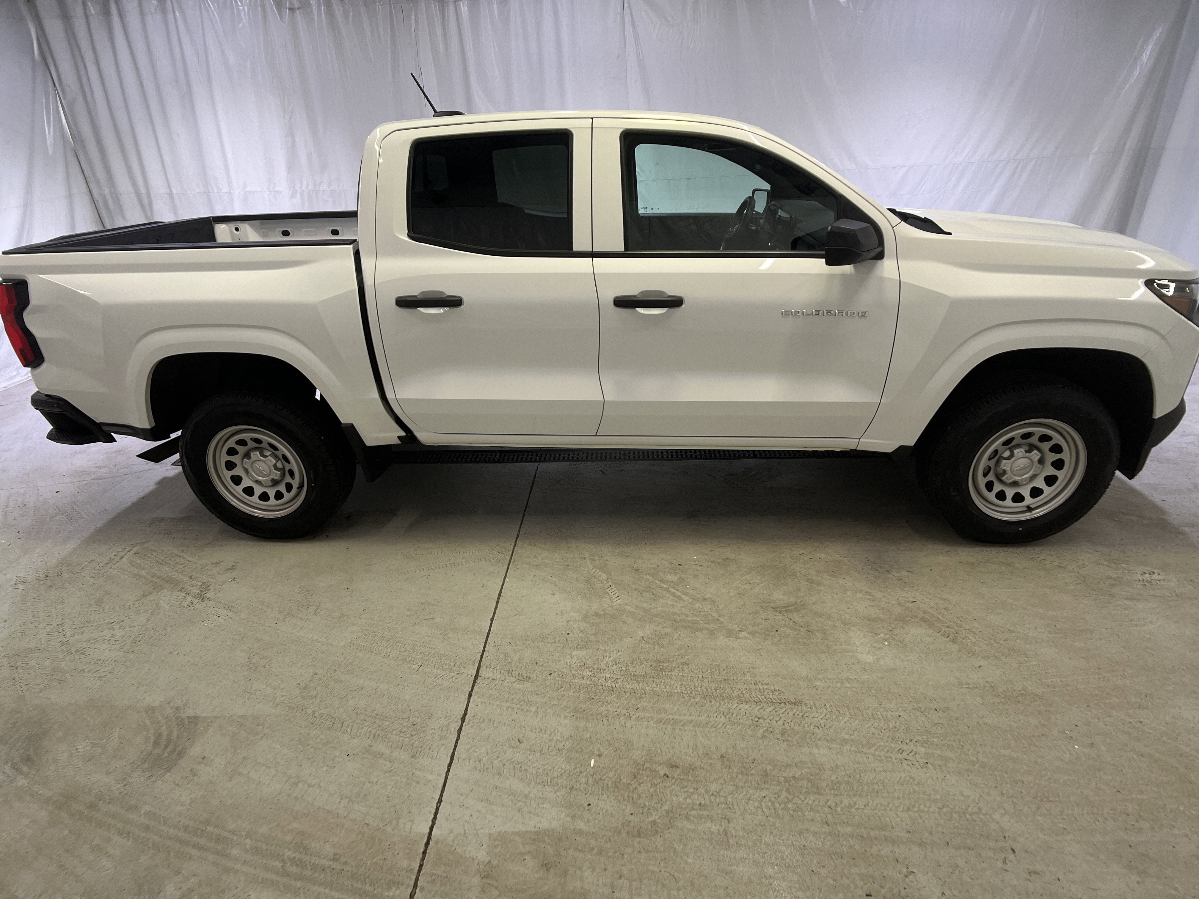 2023 Chevrolet Colorado WT