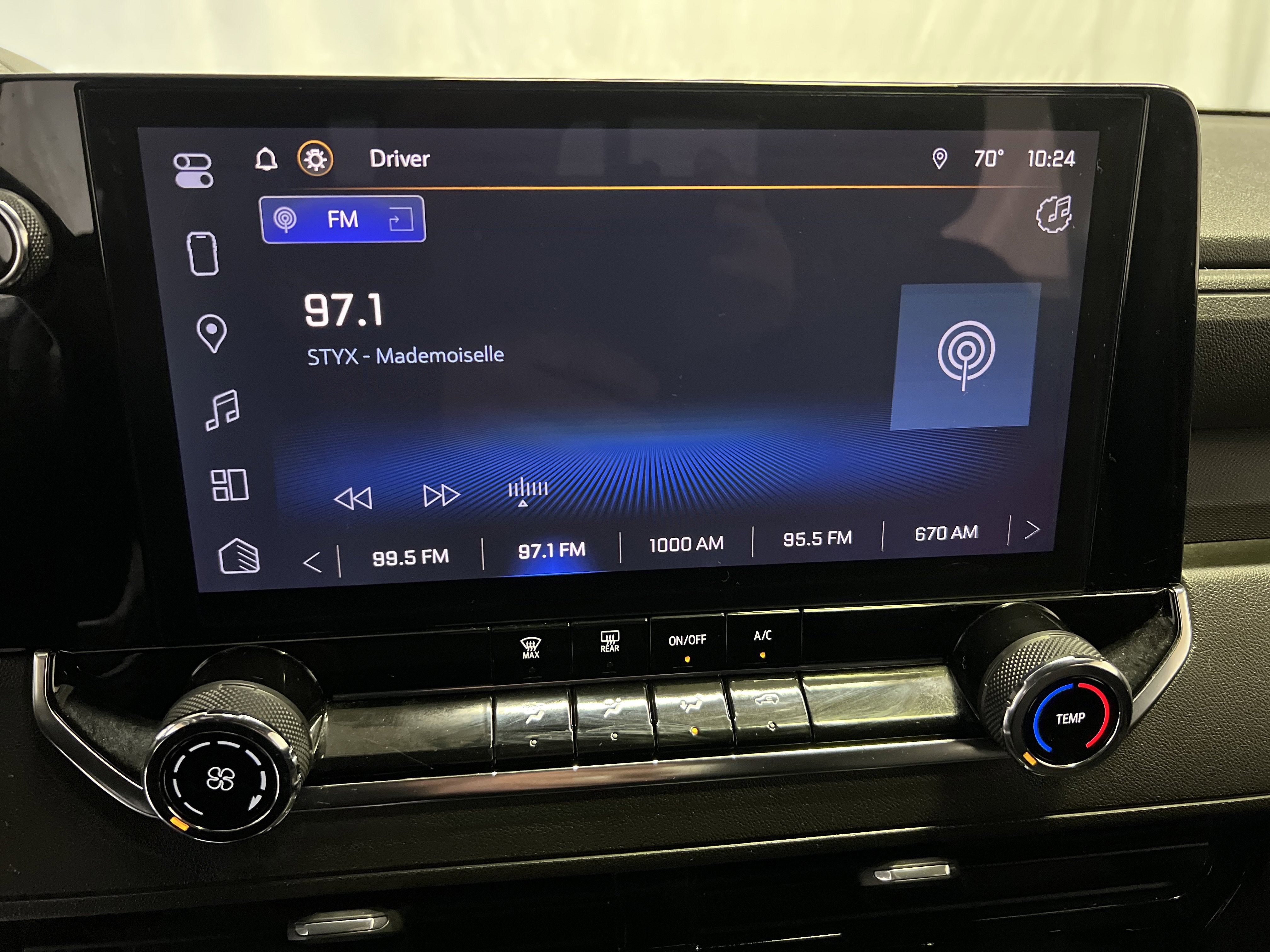 2023 Chevrolet Colorado WT