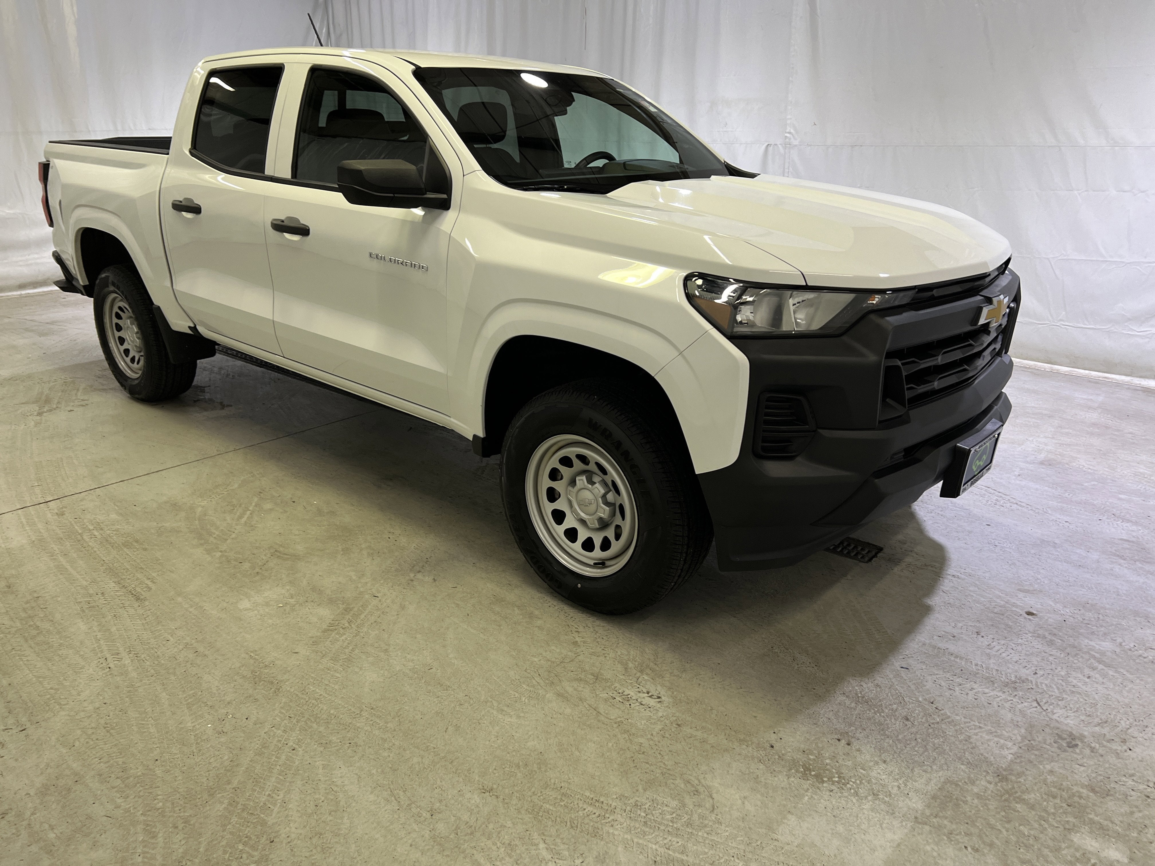 2023 Chevrolet Colorado WT