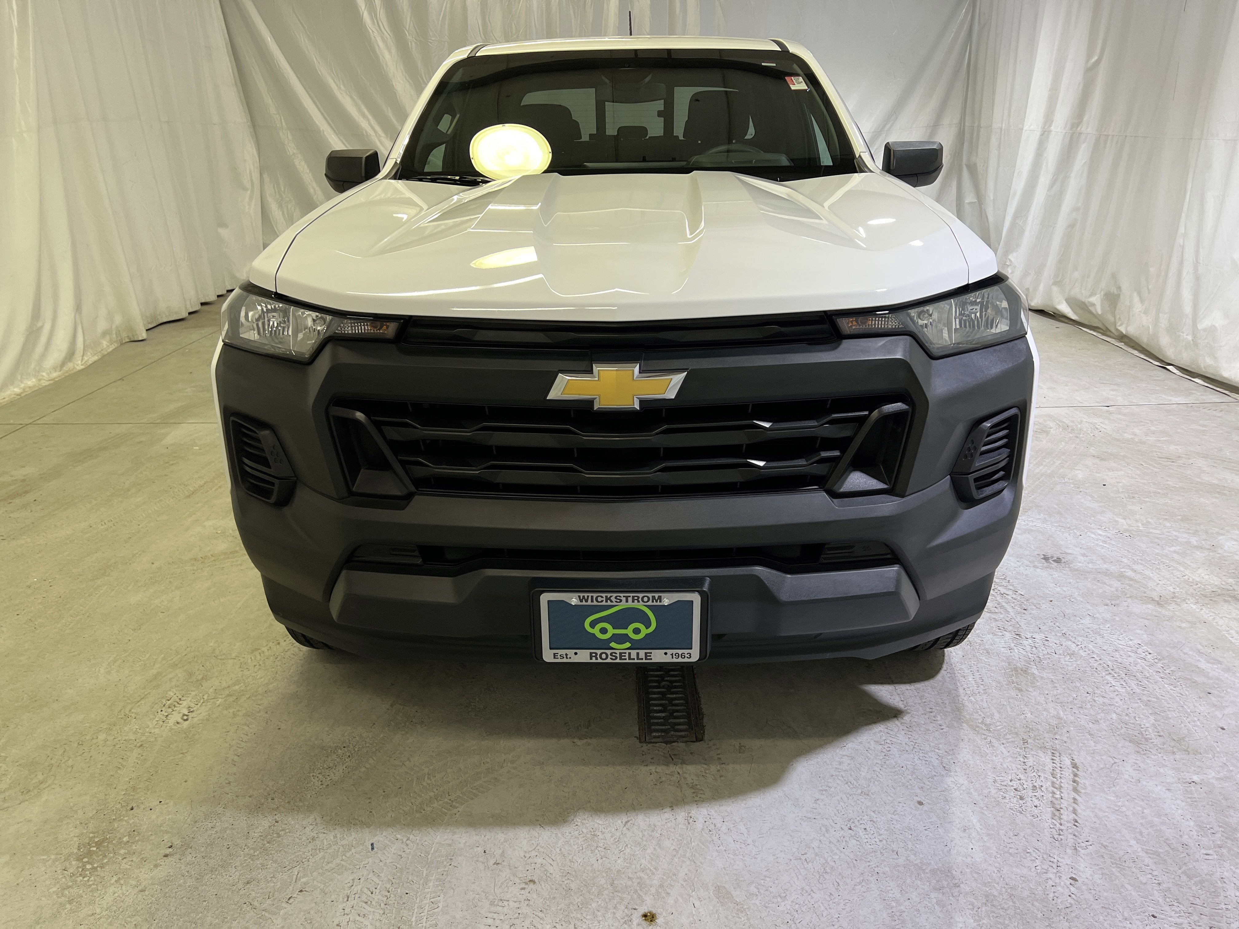 2023 Chevrolet Colorado WT