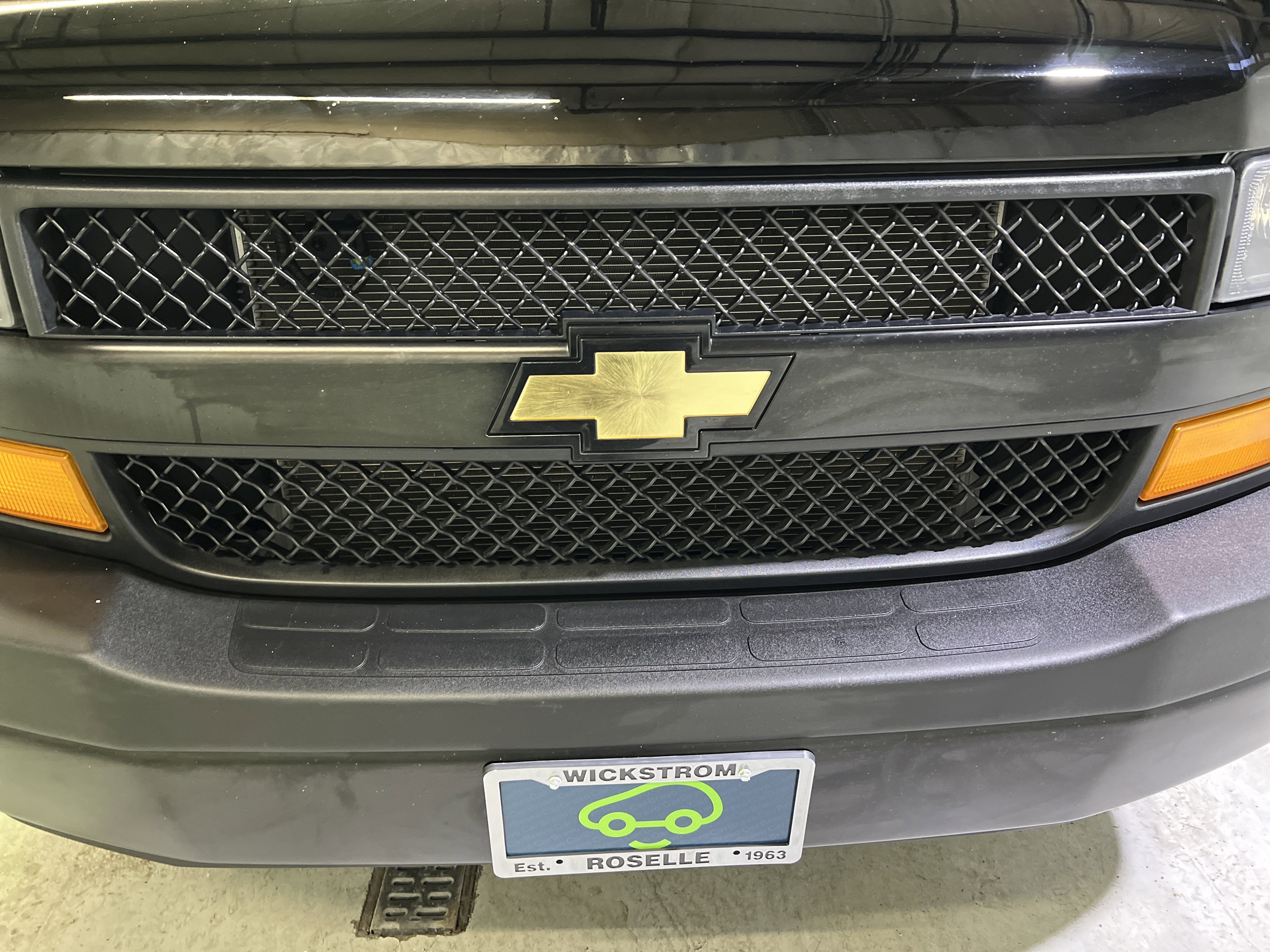 2023 Chevrolet Express Cargo 3500 WT