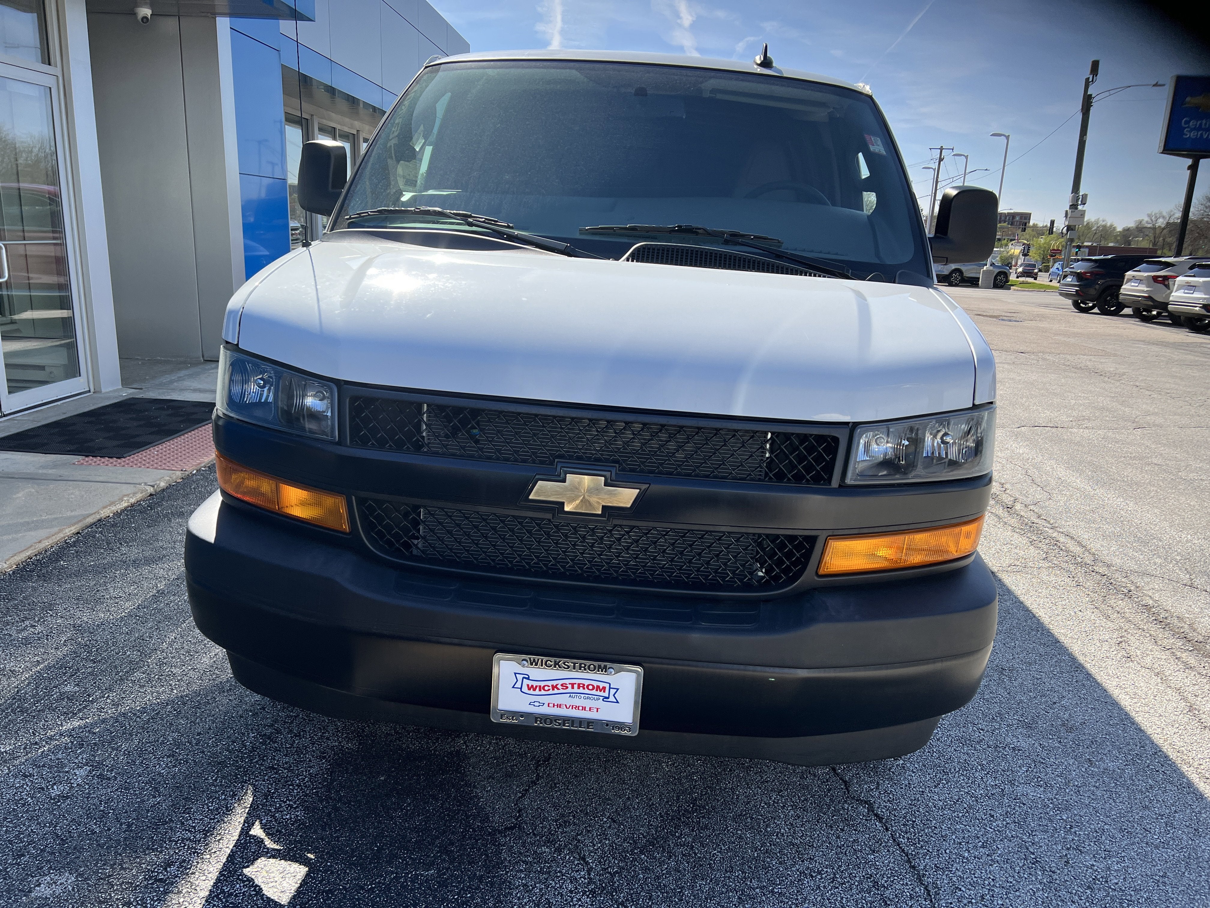 2024 Chevrolet Express Cargo 3500 WT