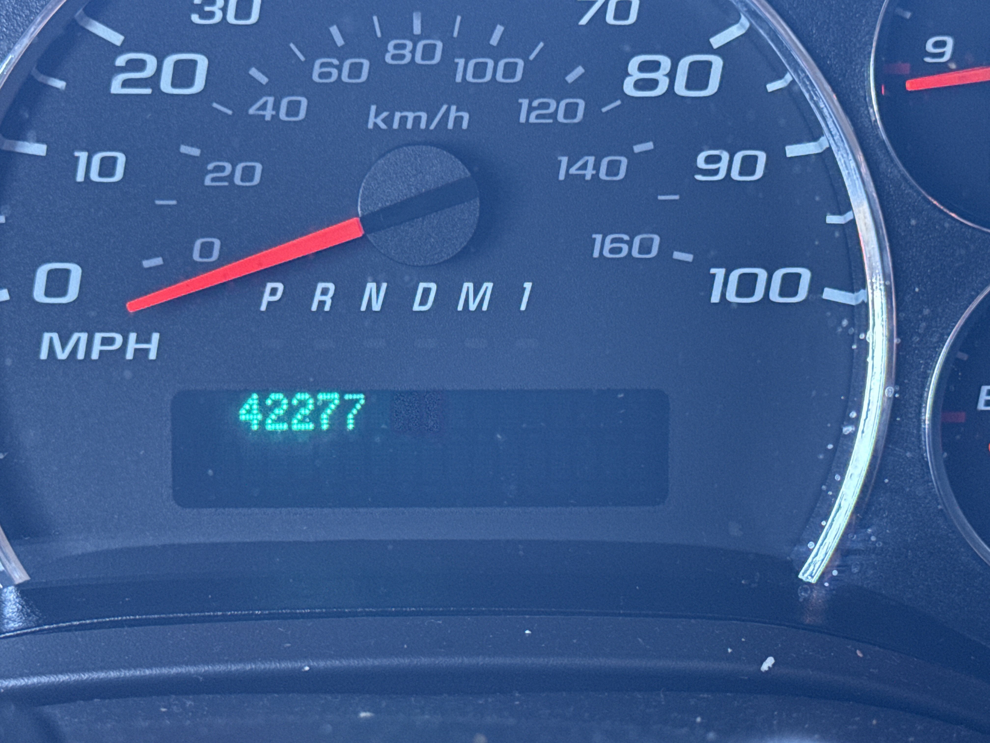 2025 GMC Savana Passenger LT