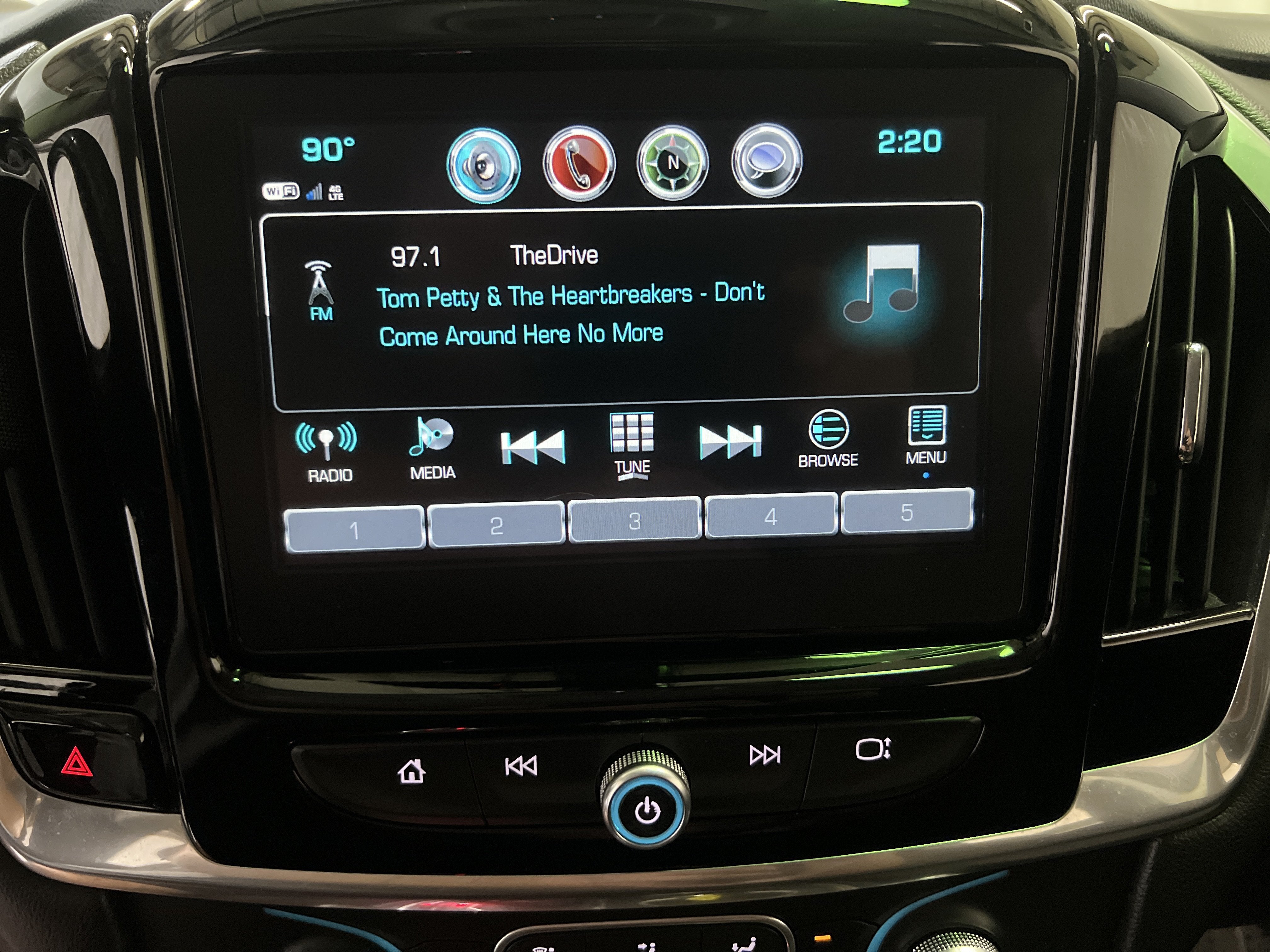 2019 Chevrolet Traverse LT Cloth