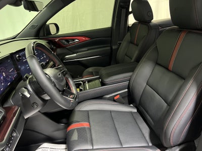2025 Chevrolet Traverse RS