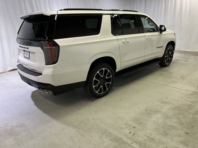 2025 Chevrolet Suburban RST
