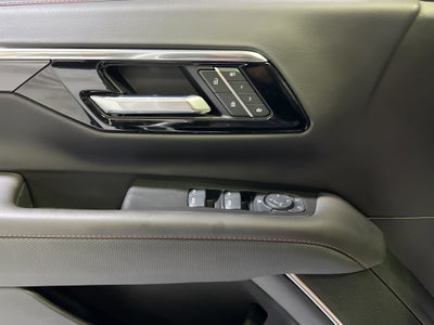 2025 Chevrolet Suburban RST