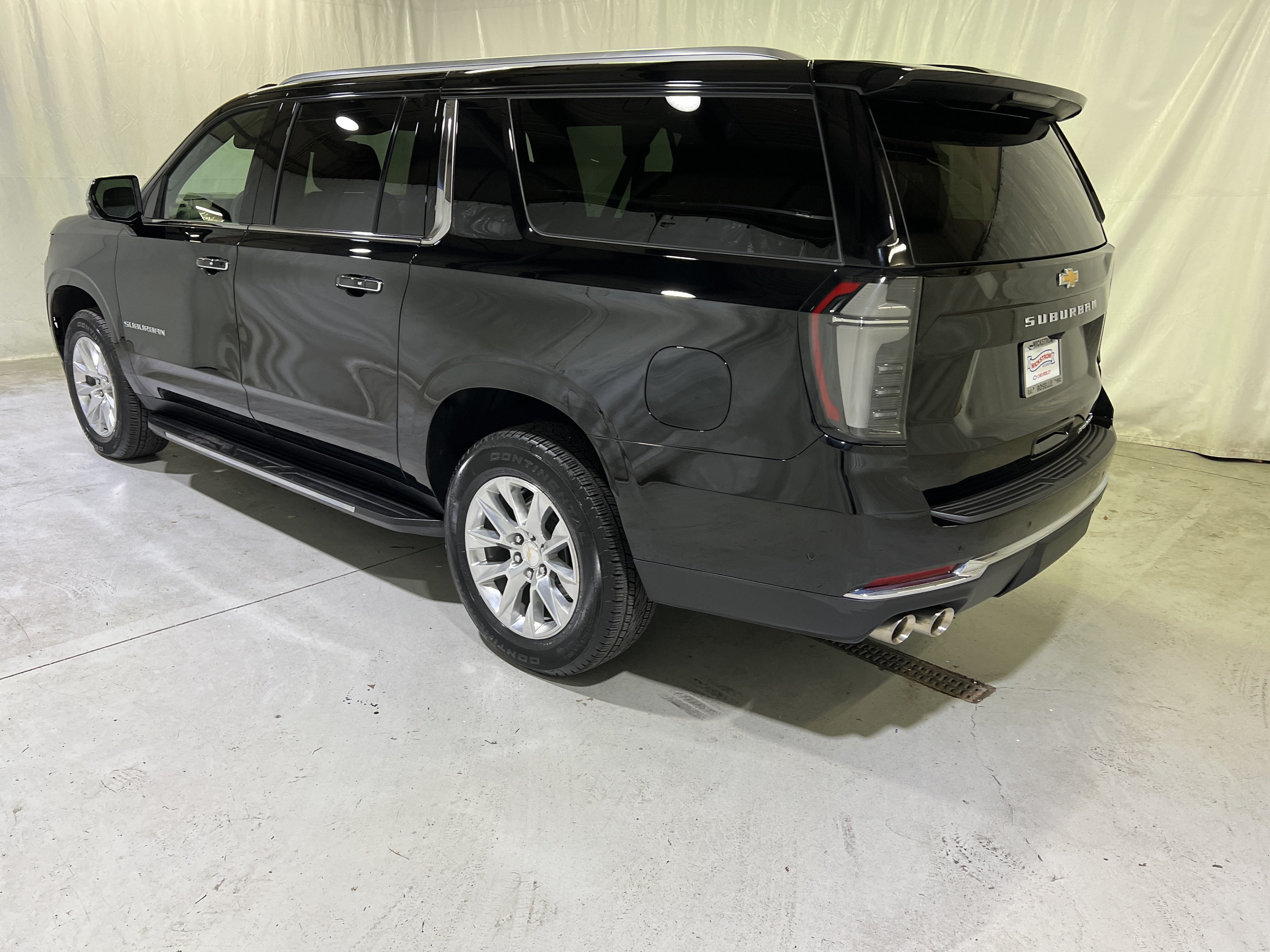 2025 Chevrolet Suburban Premier