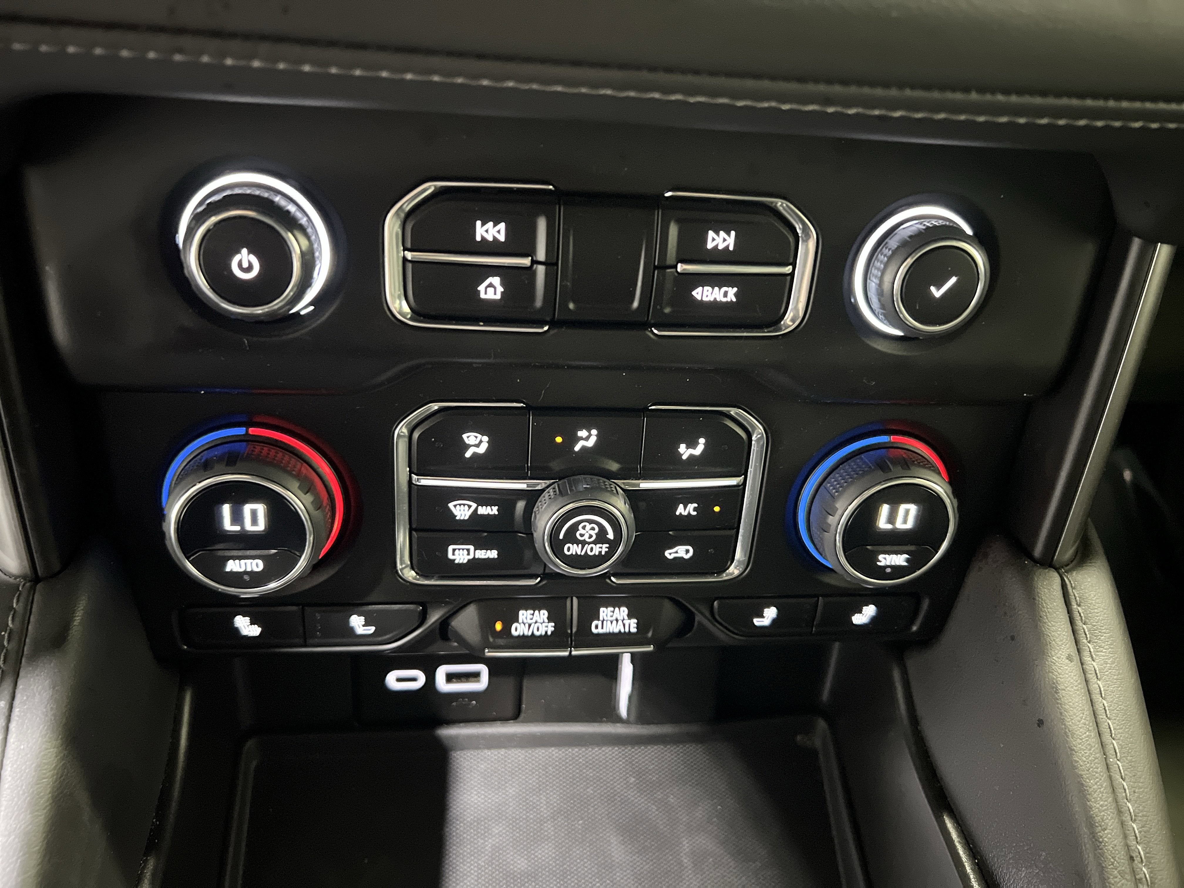 2023 Chevrolet Suburban Z71