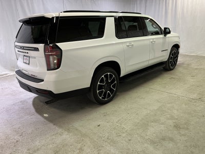 2023 Chevrolet Suburban RST