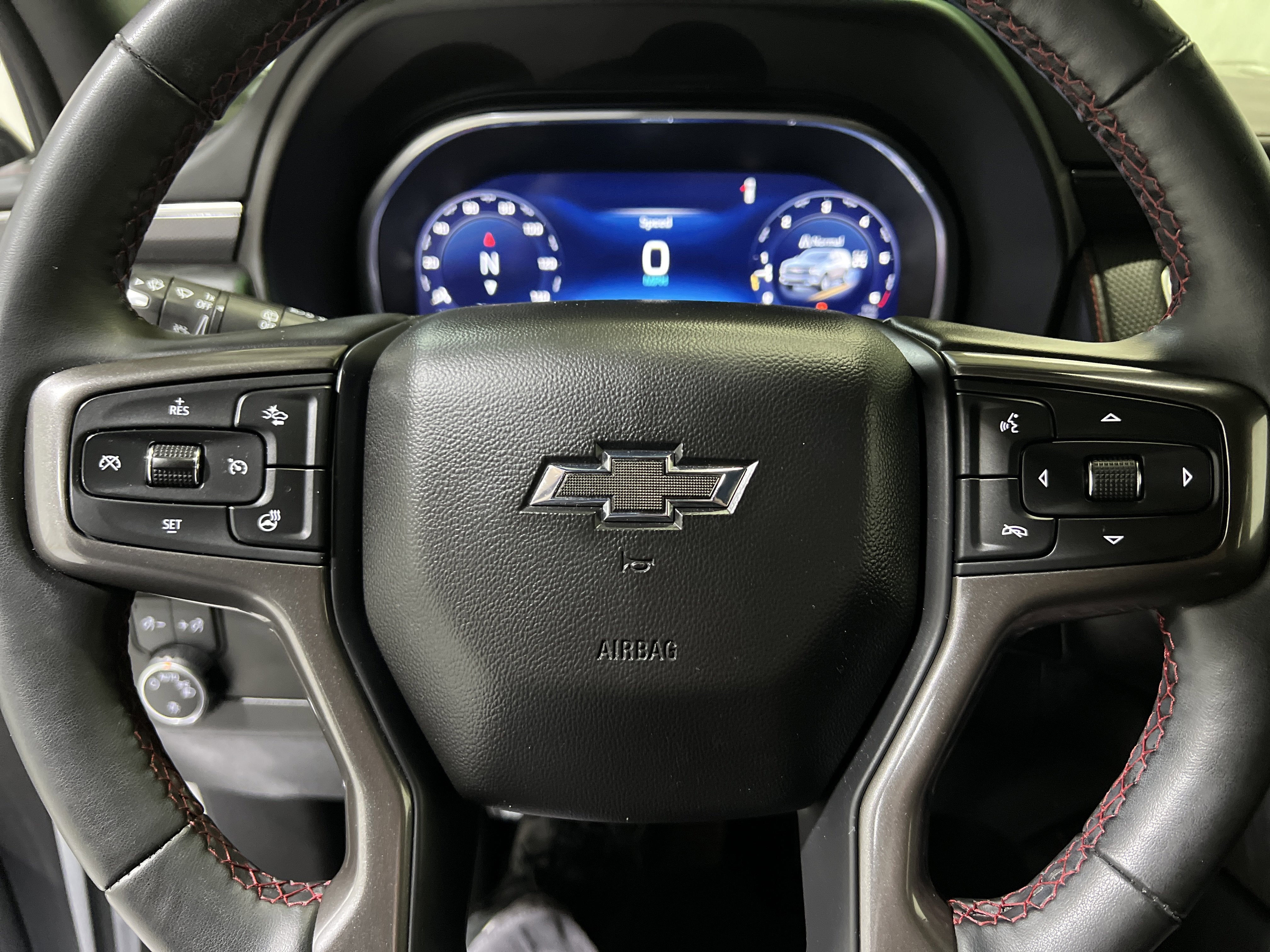 2023 Chevrolet Suburban RST