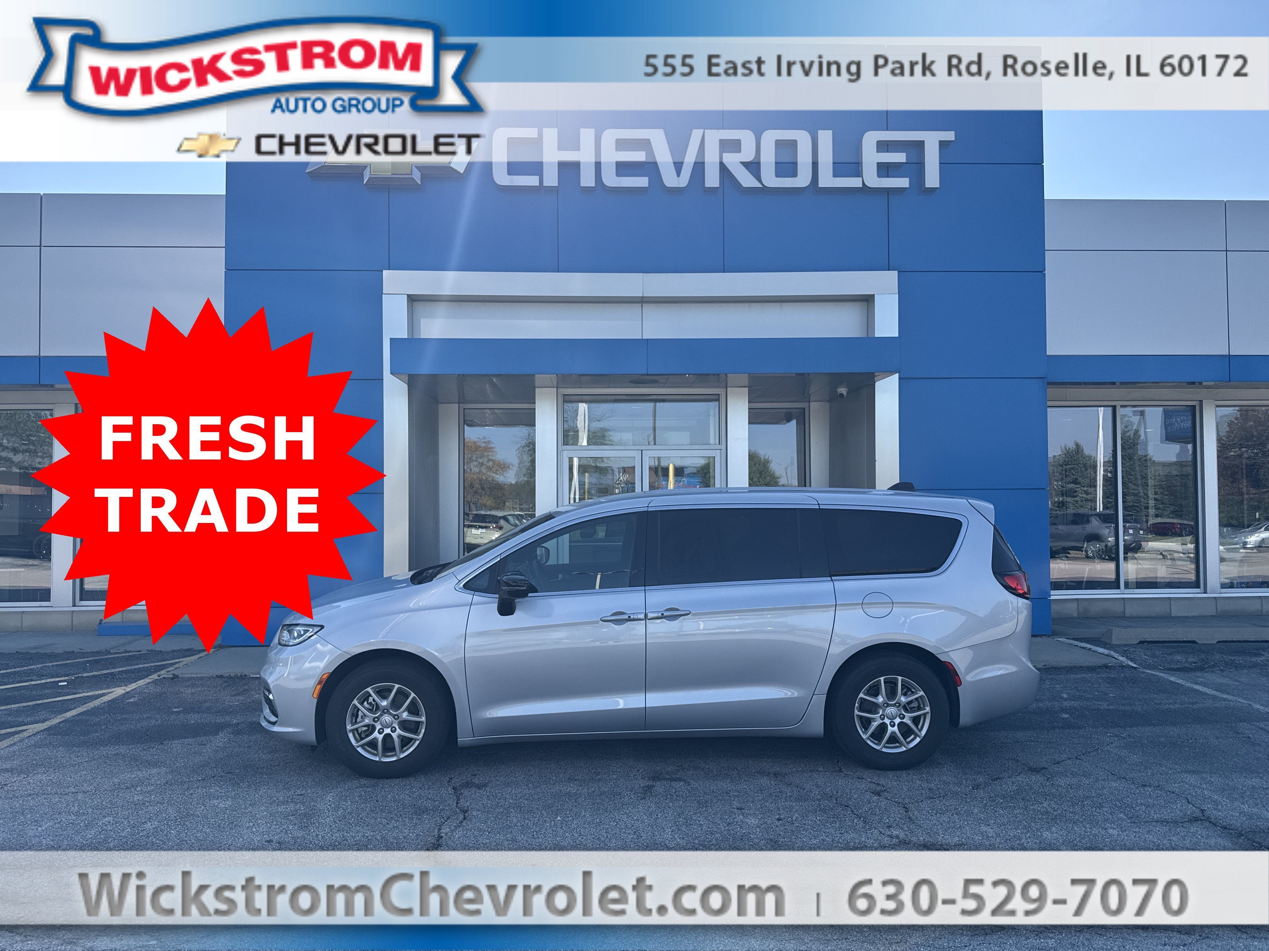 2026 Chrysler Pacifica Select