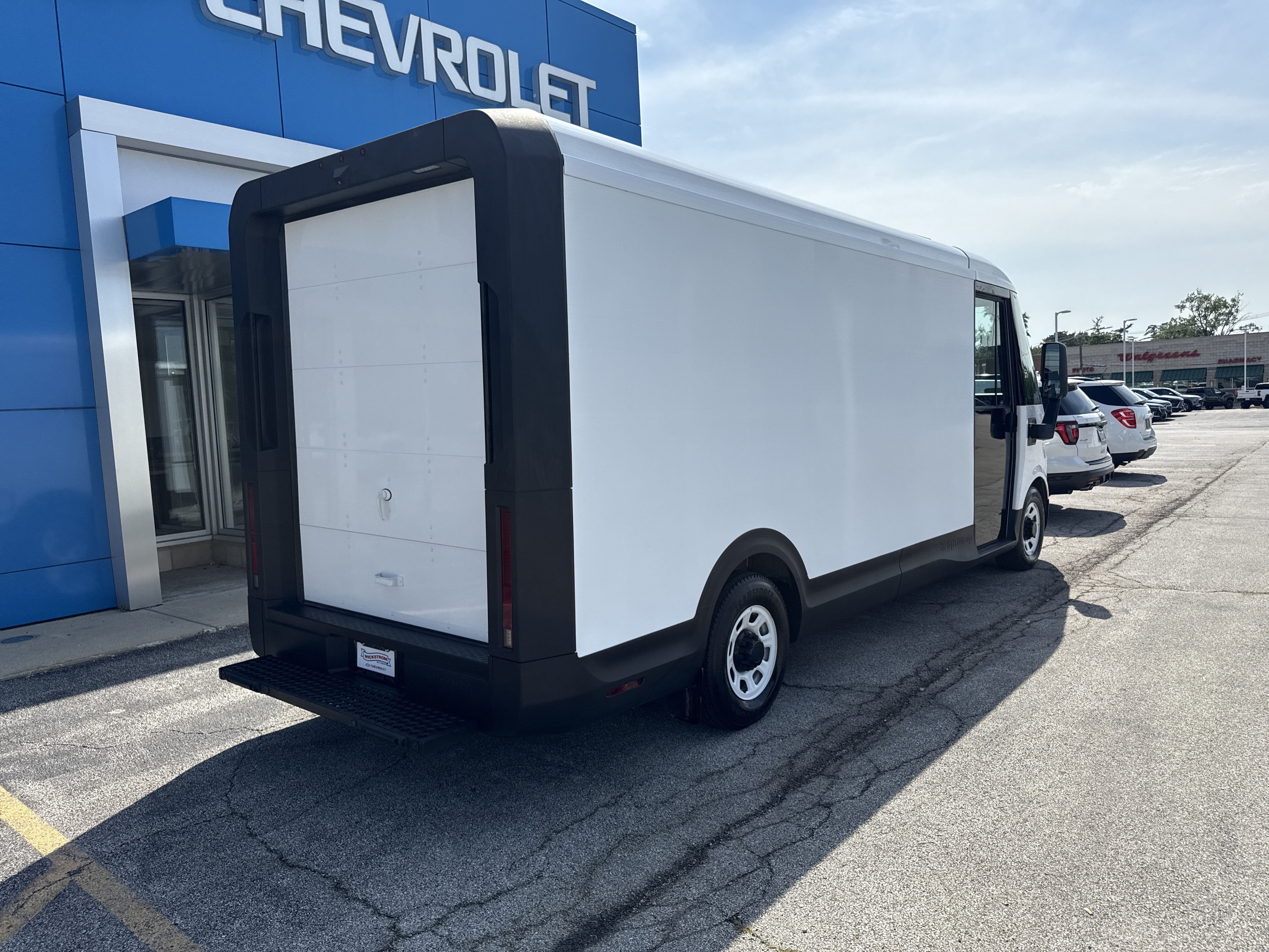 2023 BrightDrop Zevo 600 EJY