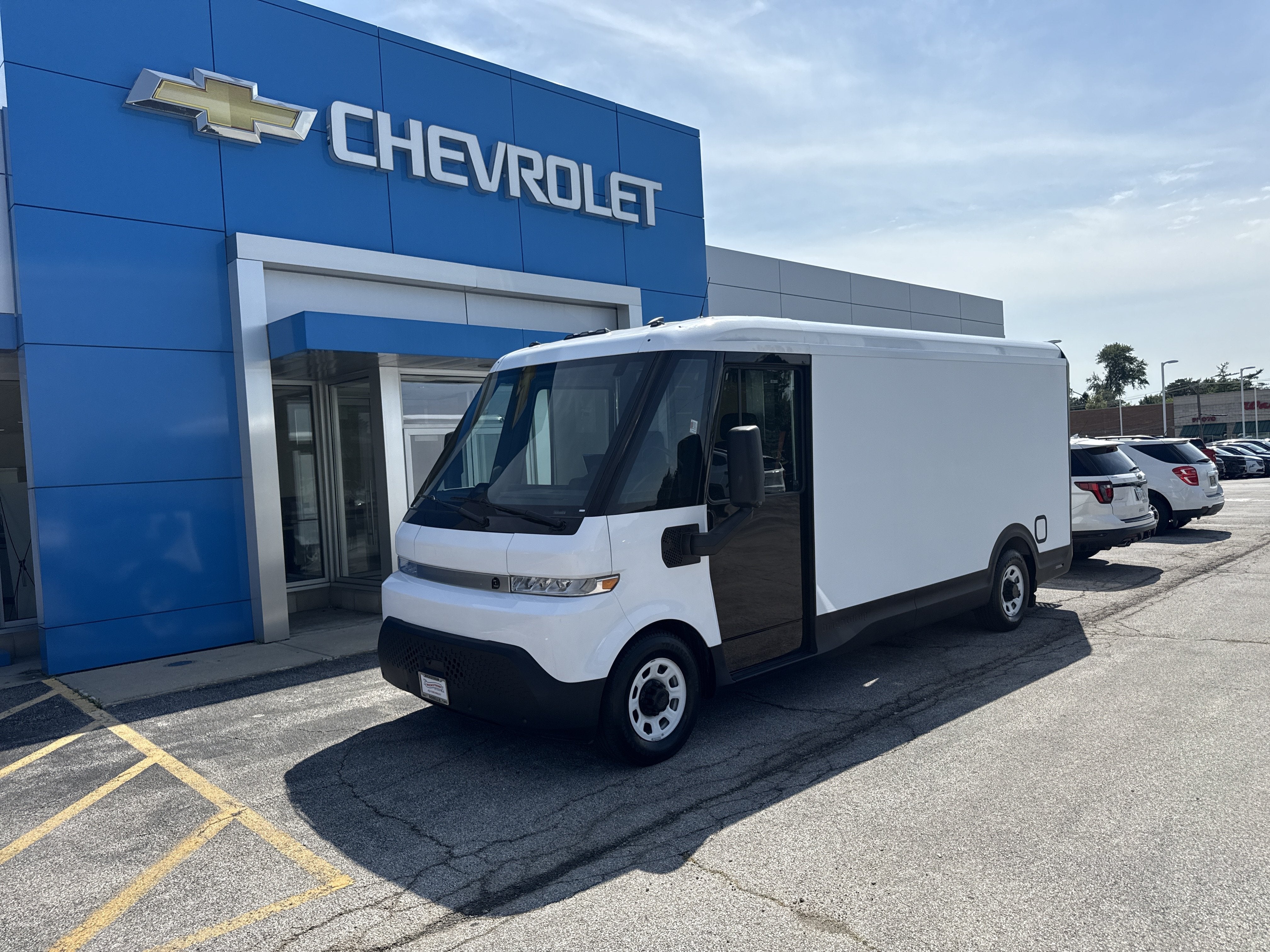 2023 BrightDrop Zevo 600 EJY