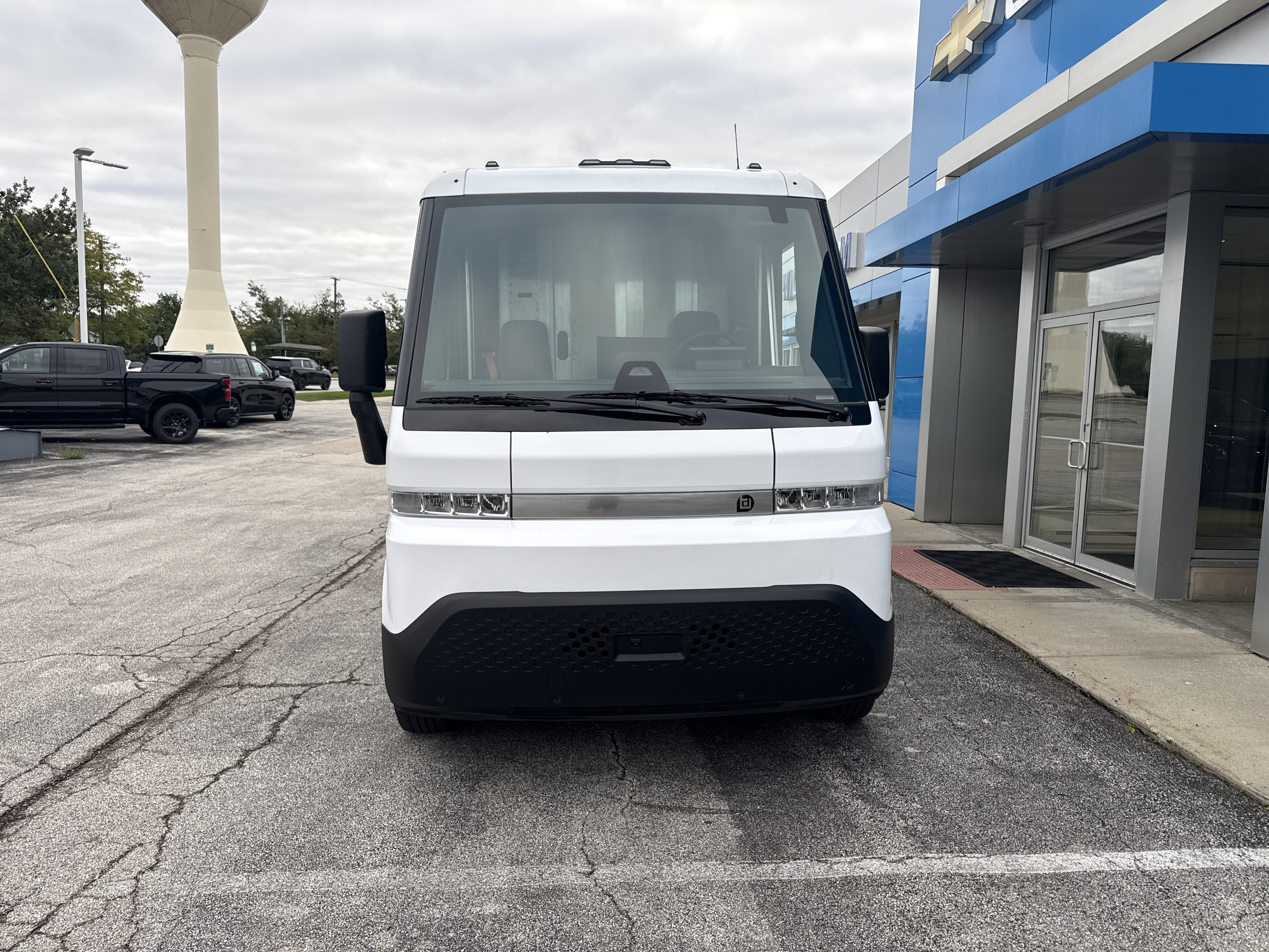 2024 BrightDrop Zevo 600 EJY