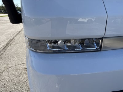 2024 BrightDrop Zevo 600 EJY