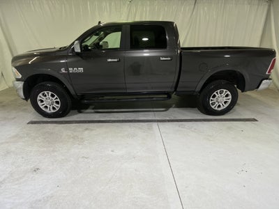 2017 RAM 2500 Laramie Crew Cab 4x4 6'4" Box