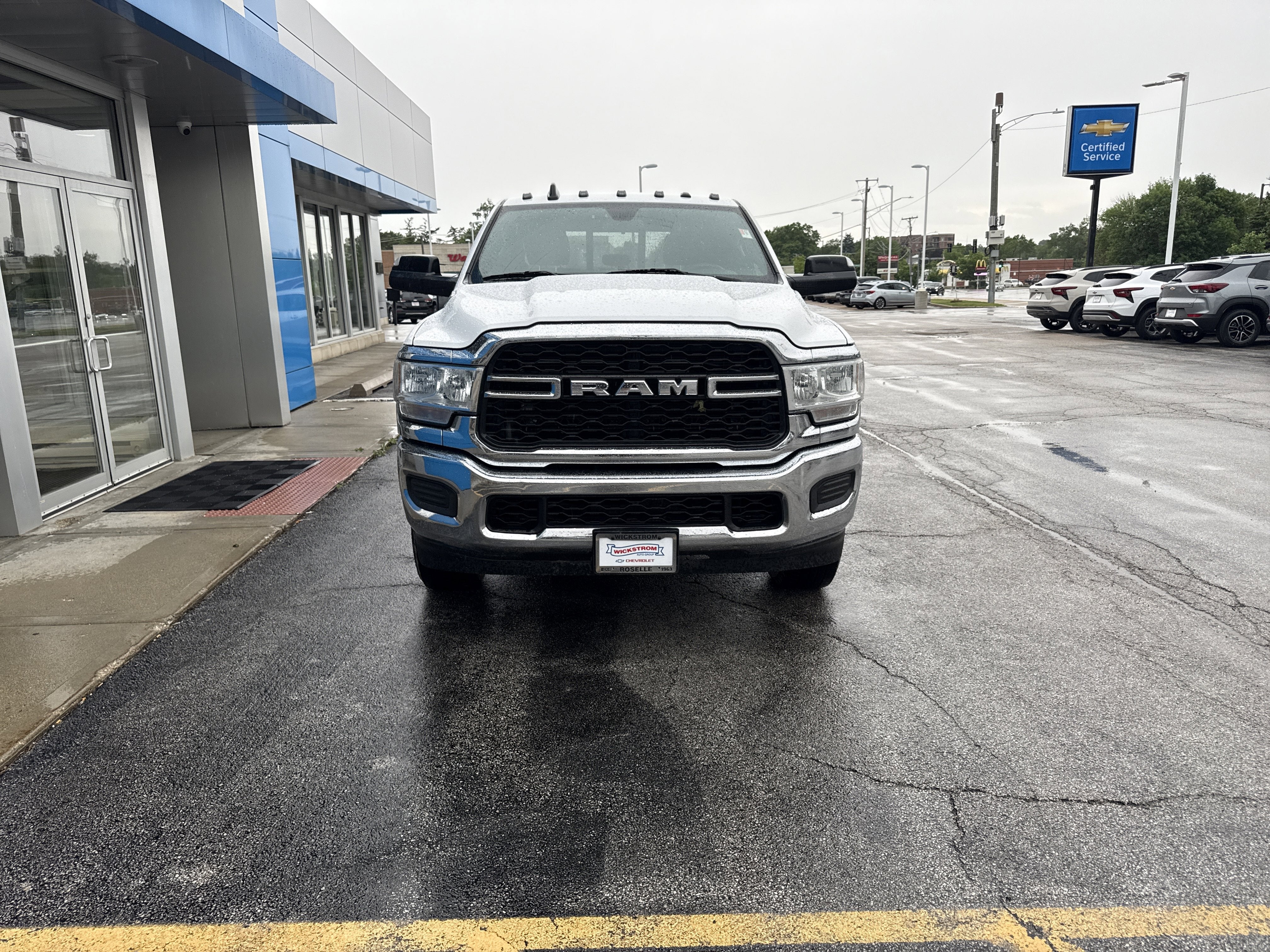 2021 RAM 2500 Tradesman Crew Cab 4x4 8' Box