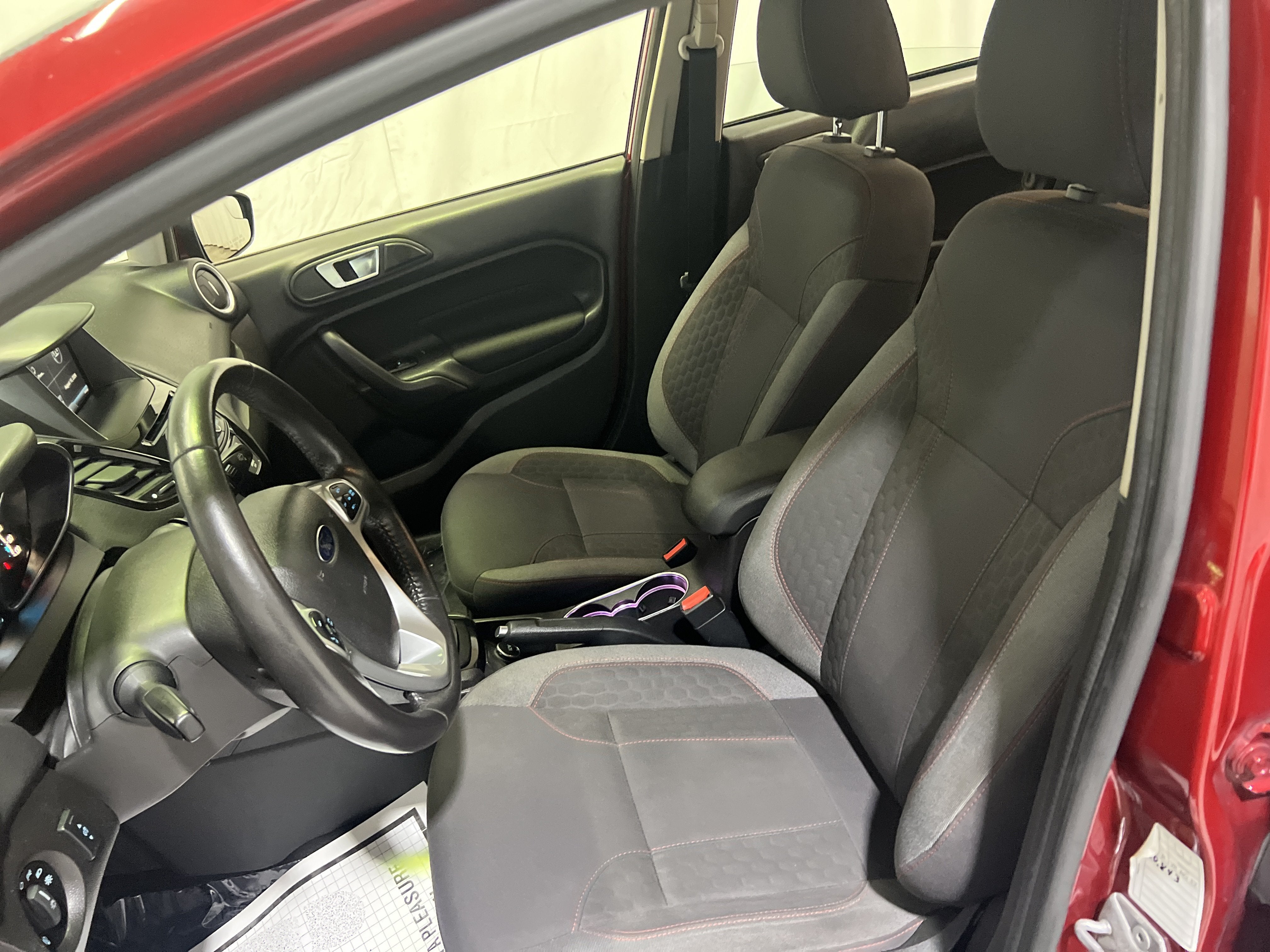 2015 Ford Fiesta SE