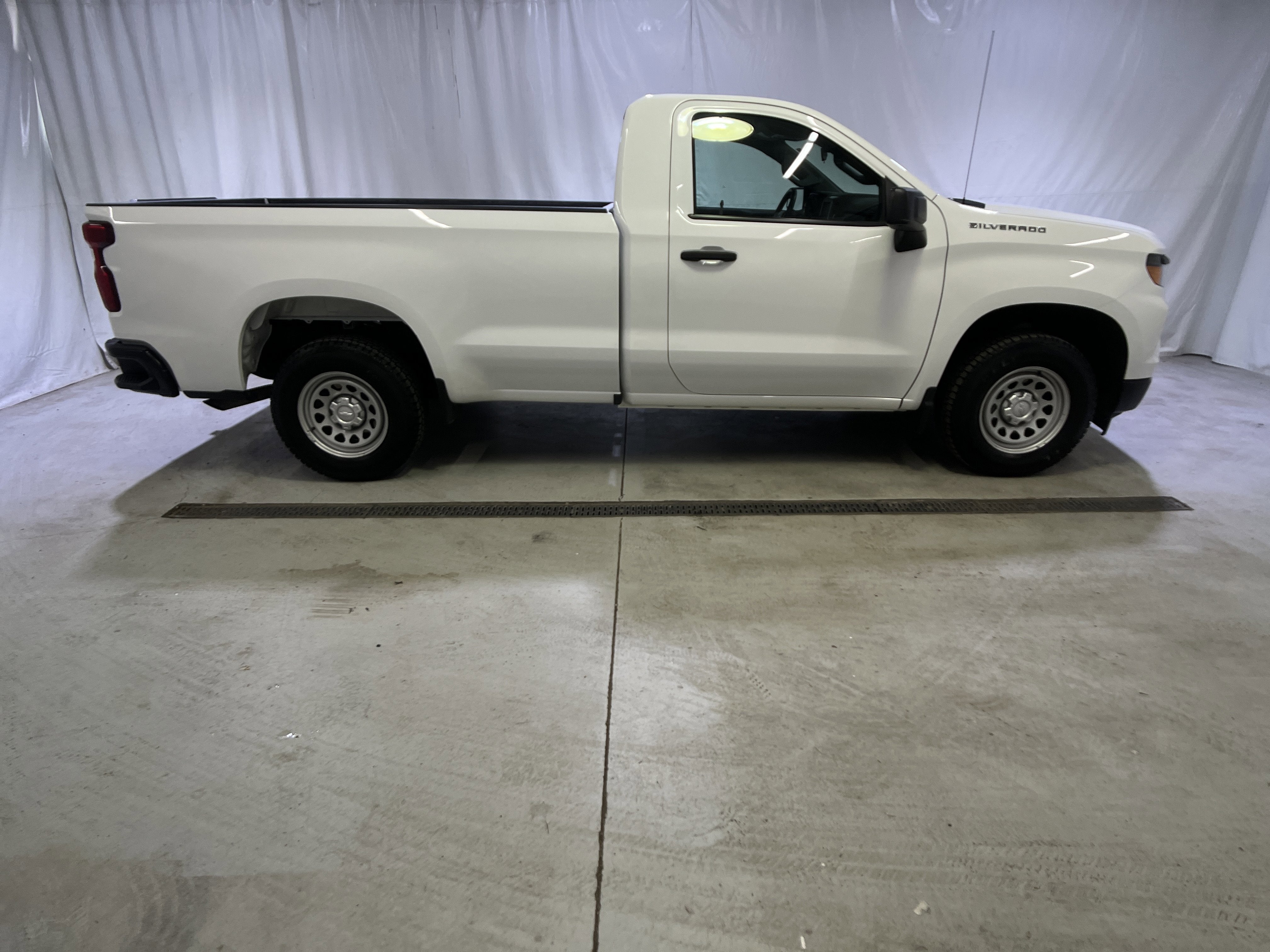 2023 Chevrolet Silverado 1500 WT