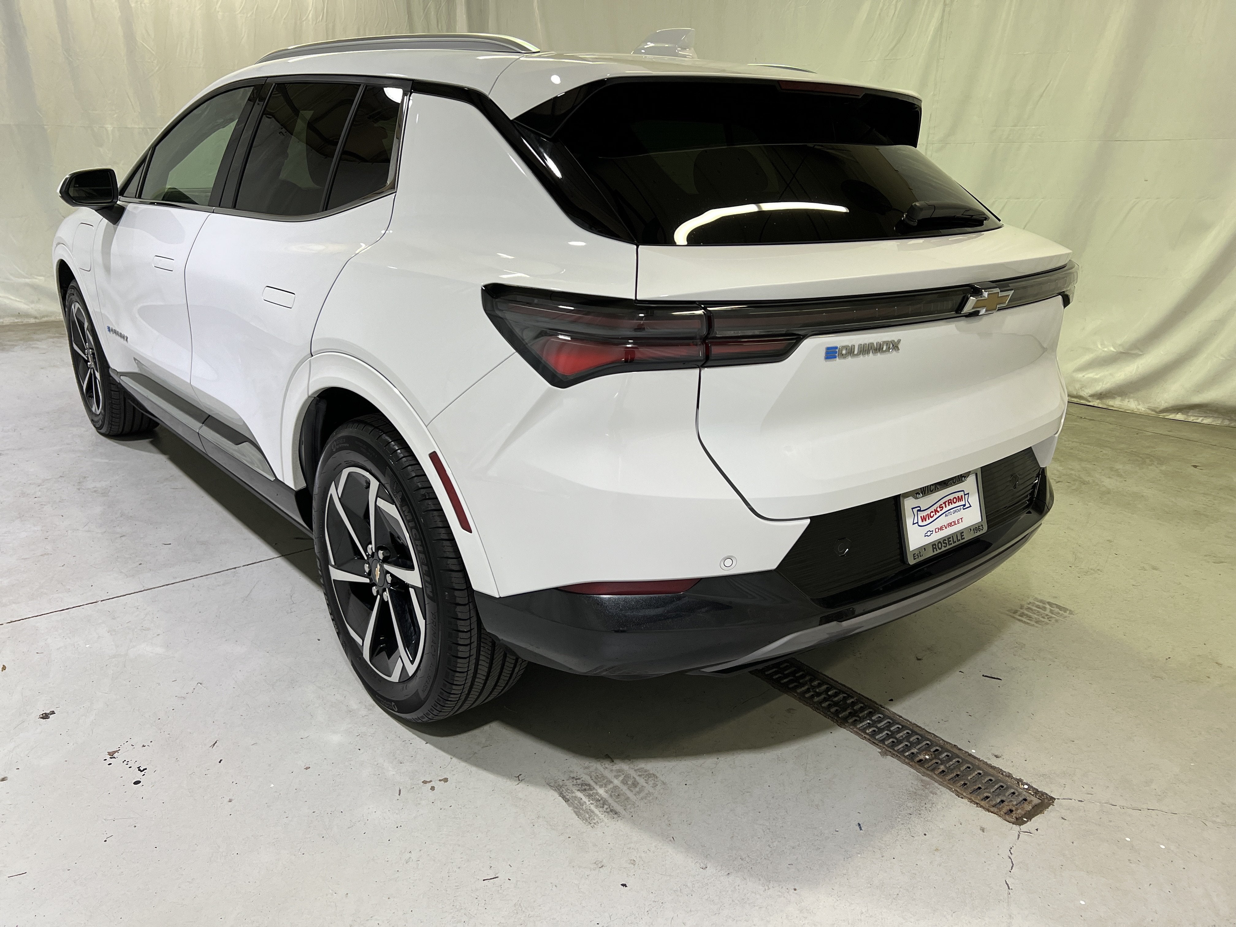 2024 Chevrolet Equinox EV 2LT