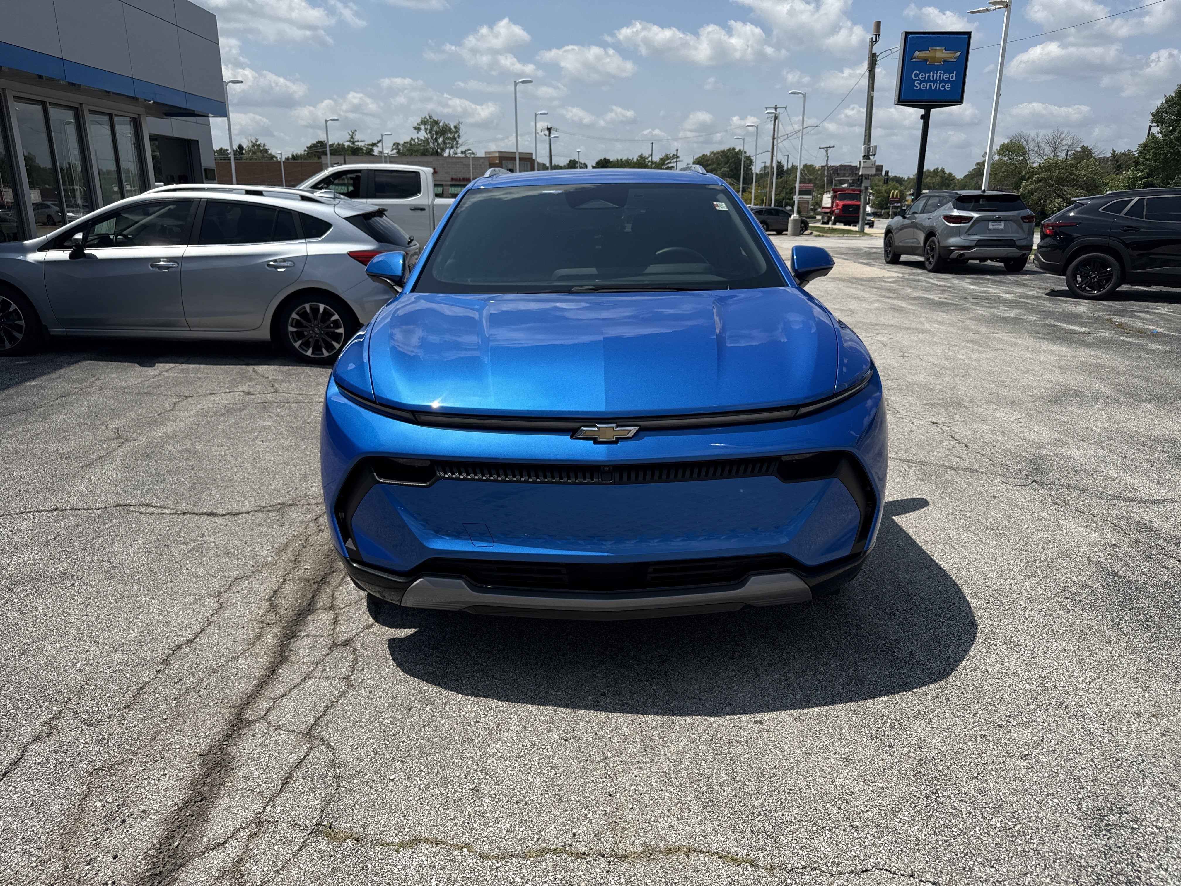 2024 Chevrolet Equinox EV 2LT