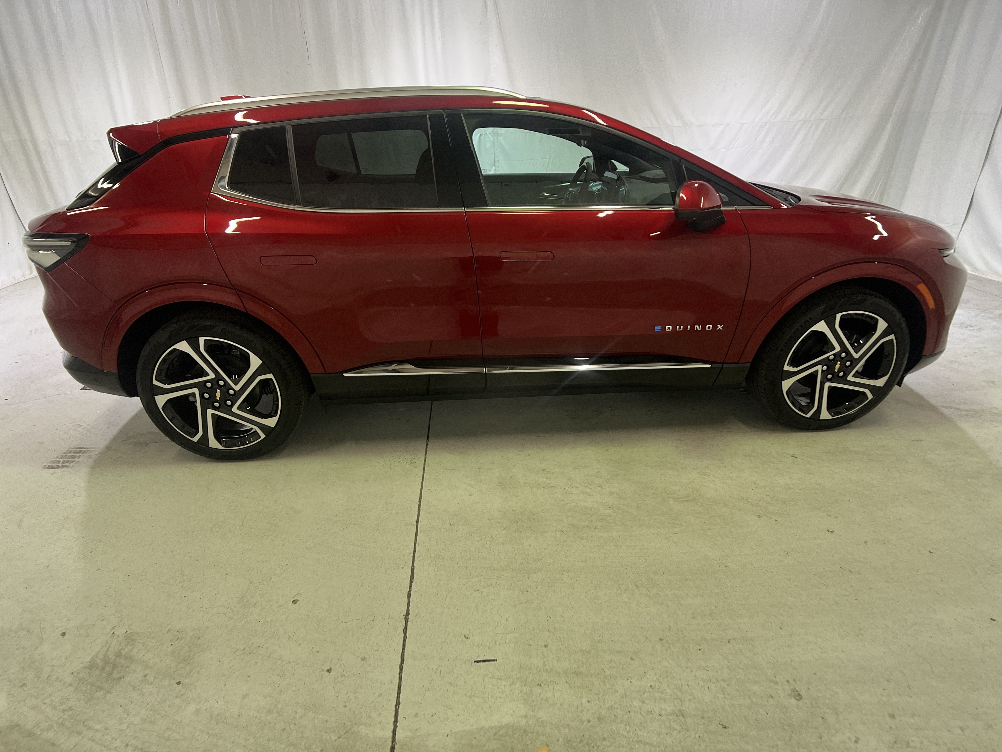 2025 Chevrolet Equinox EV LT