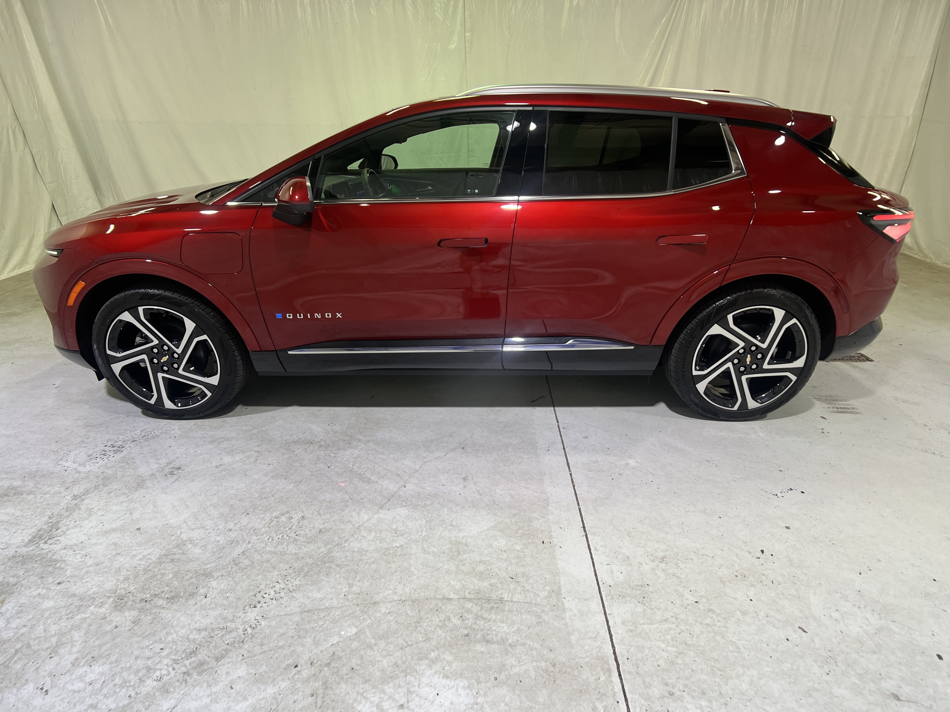 2025 Chevrolet Equinox EV LT