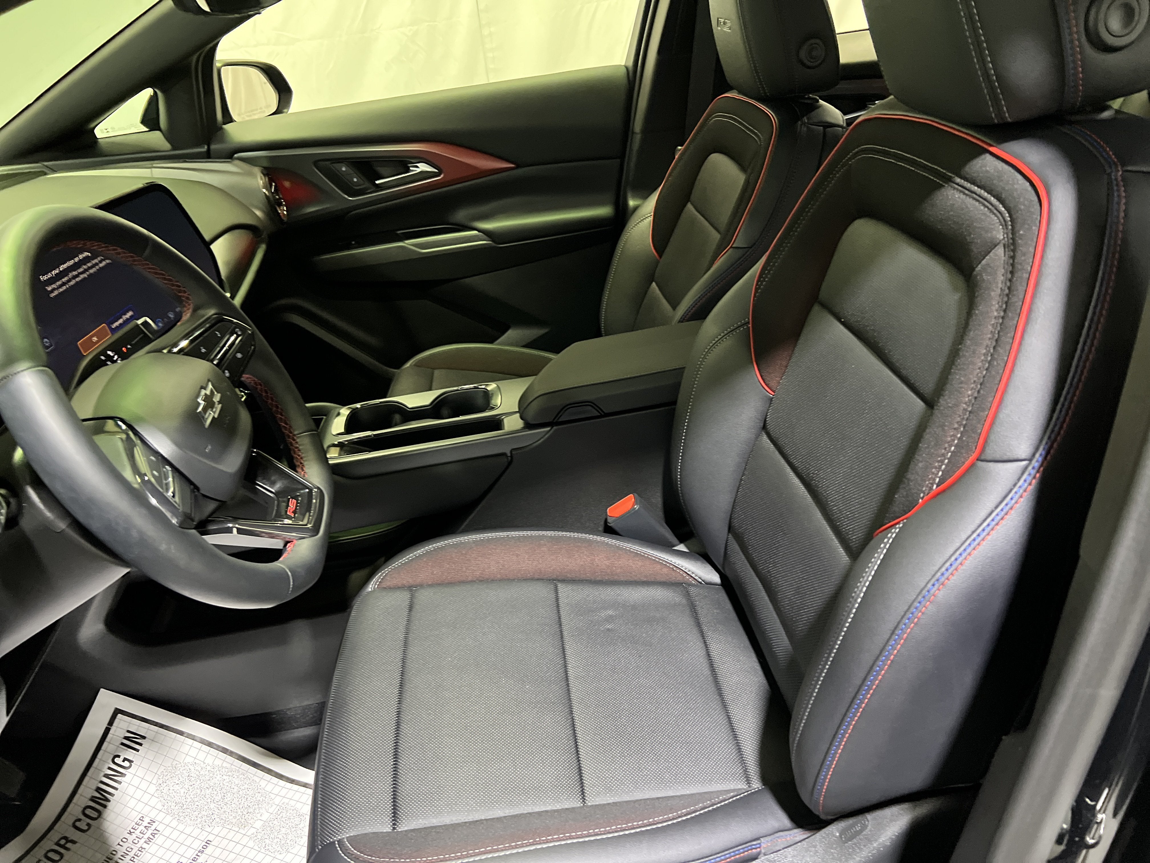 2025 Chevrolet Equinox EV RS