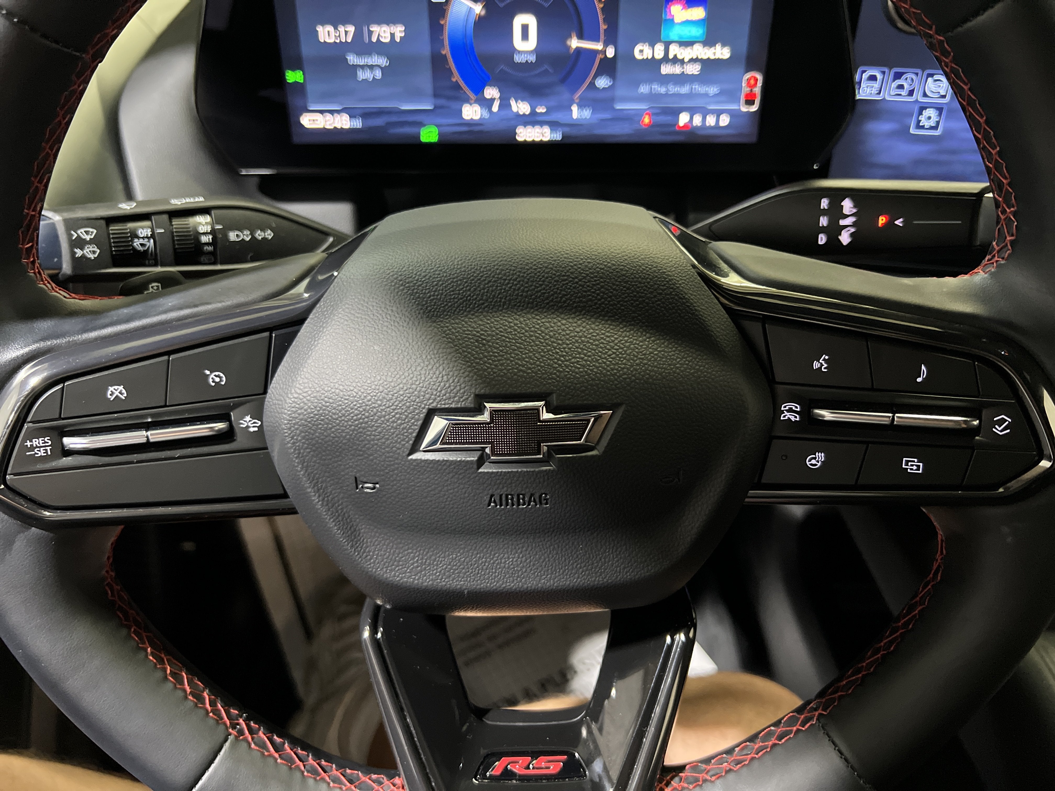 2025 Chevrolet Equinox EV RS