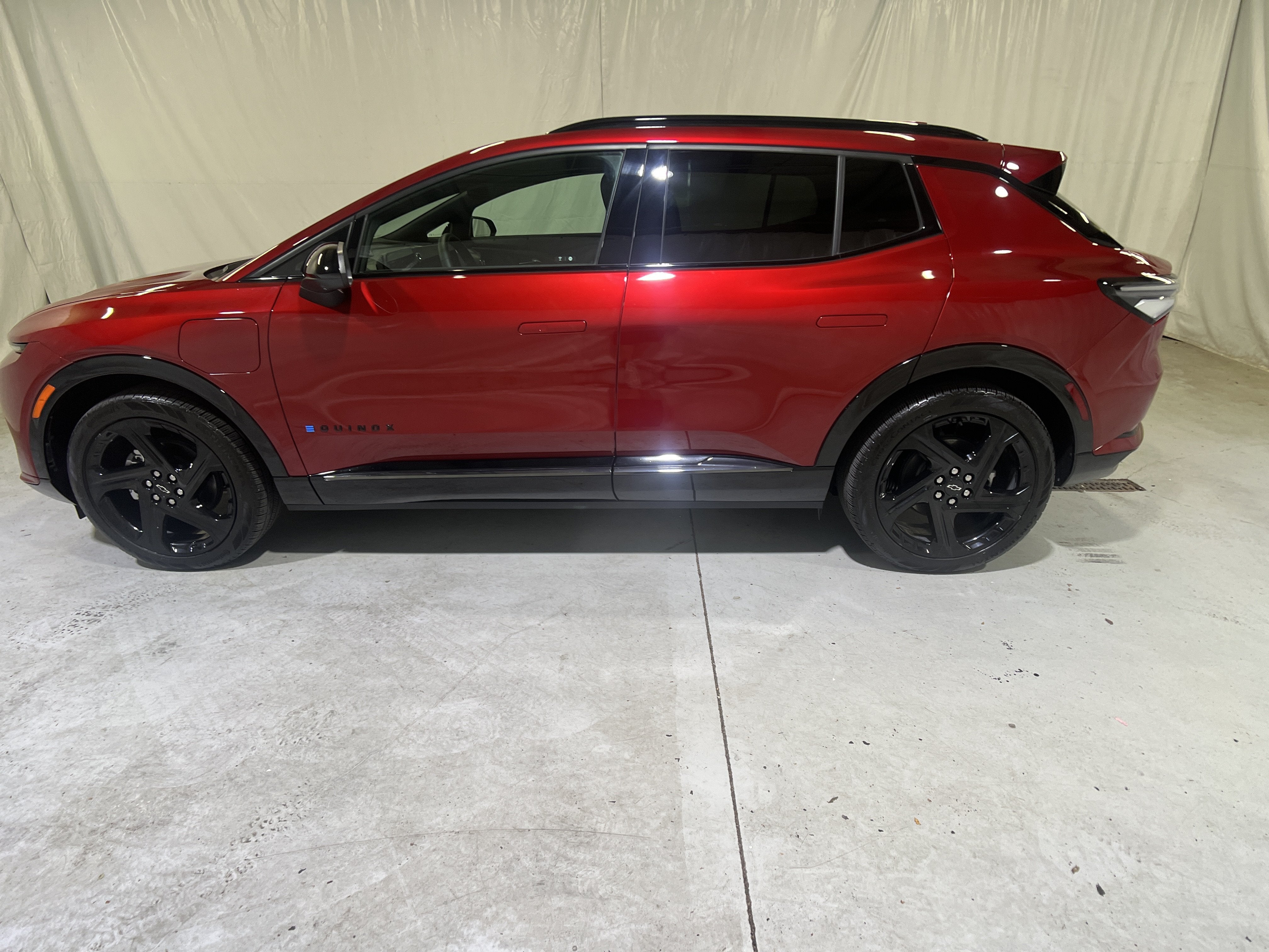 2025 Chevrolet Equinox EV RS